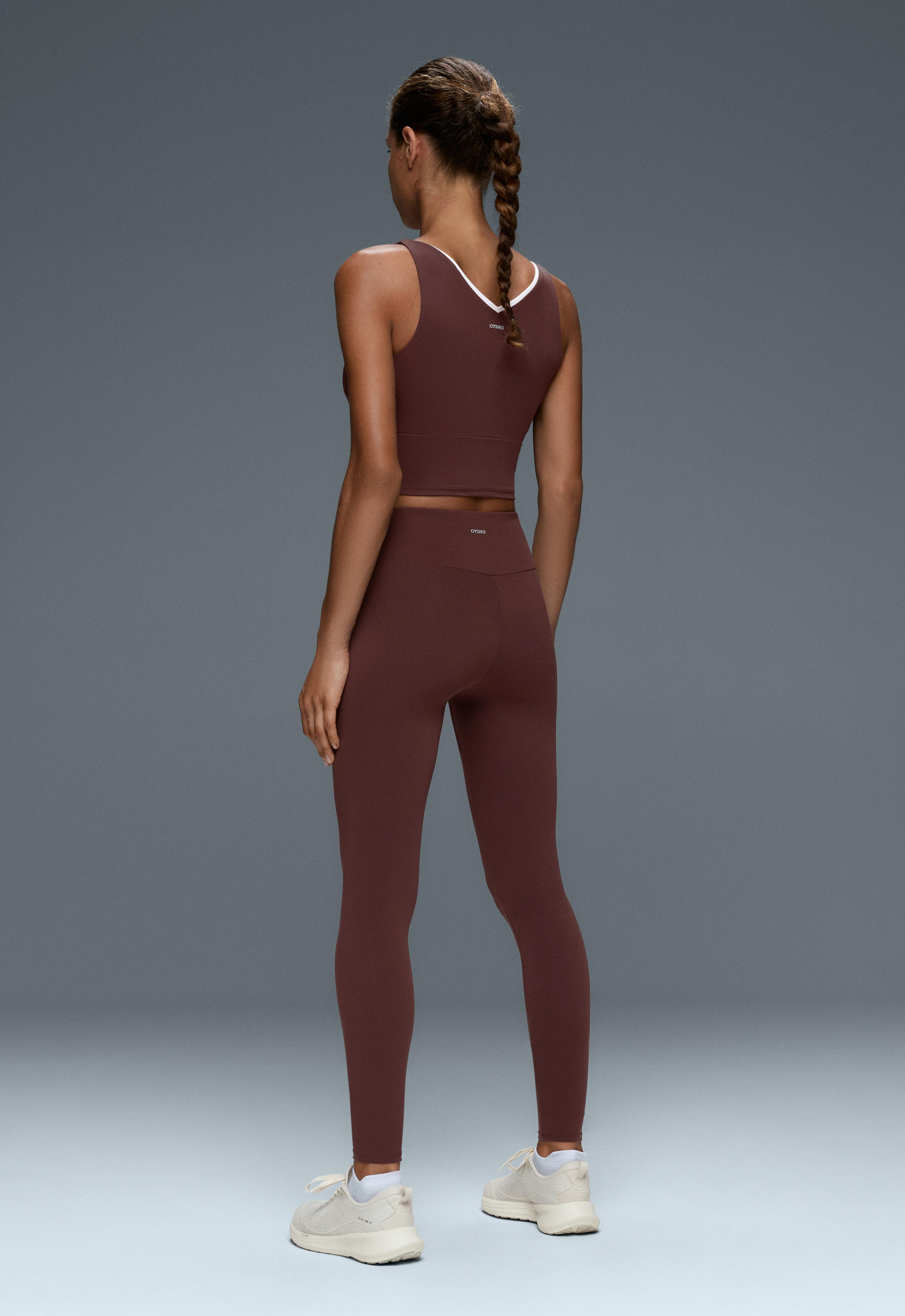 Comfortlux V-neck strappy tank top - CHOCOLATE