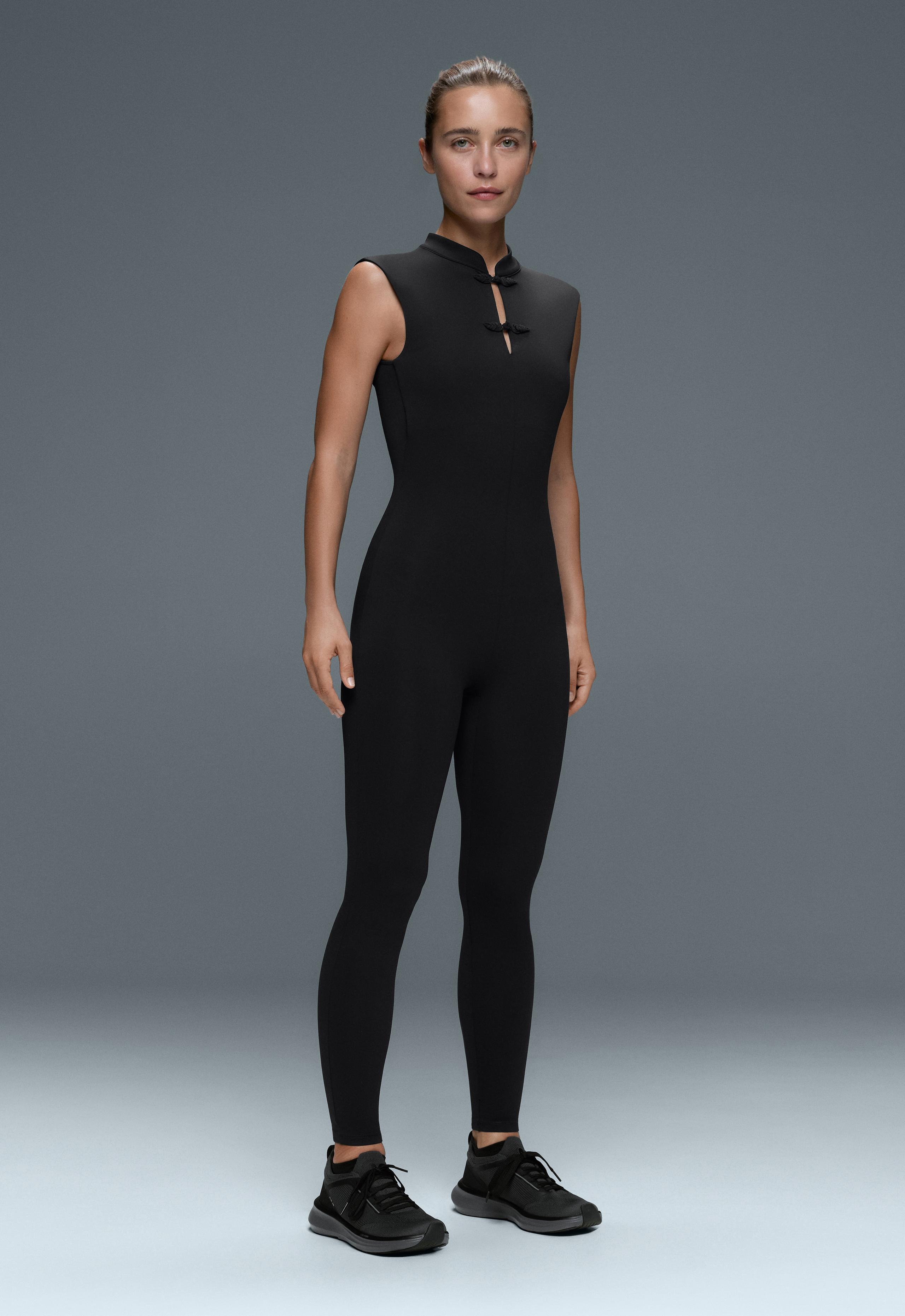 Comfortlux long jumpsuit with mandarin collar - BLACK