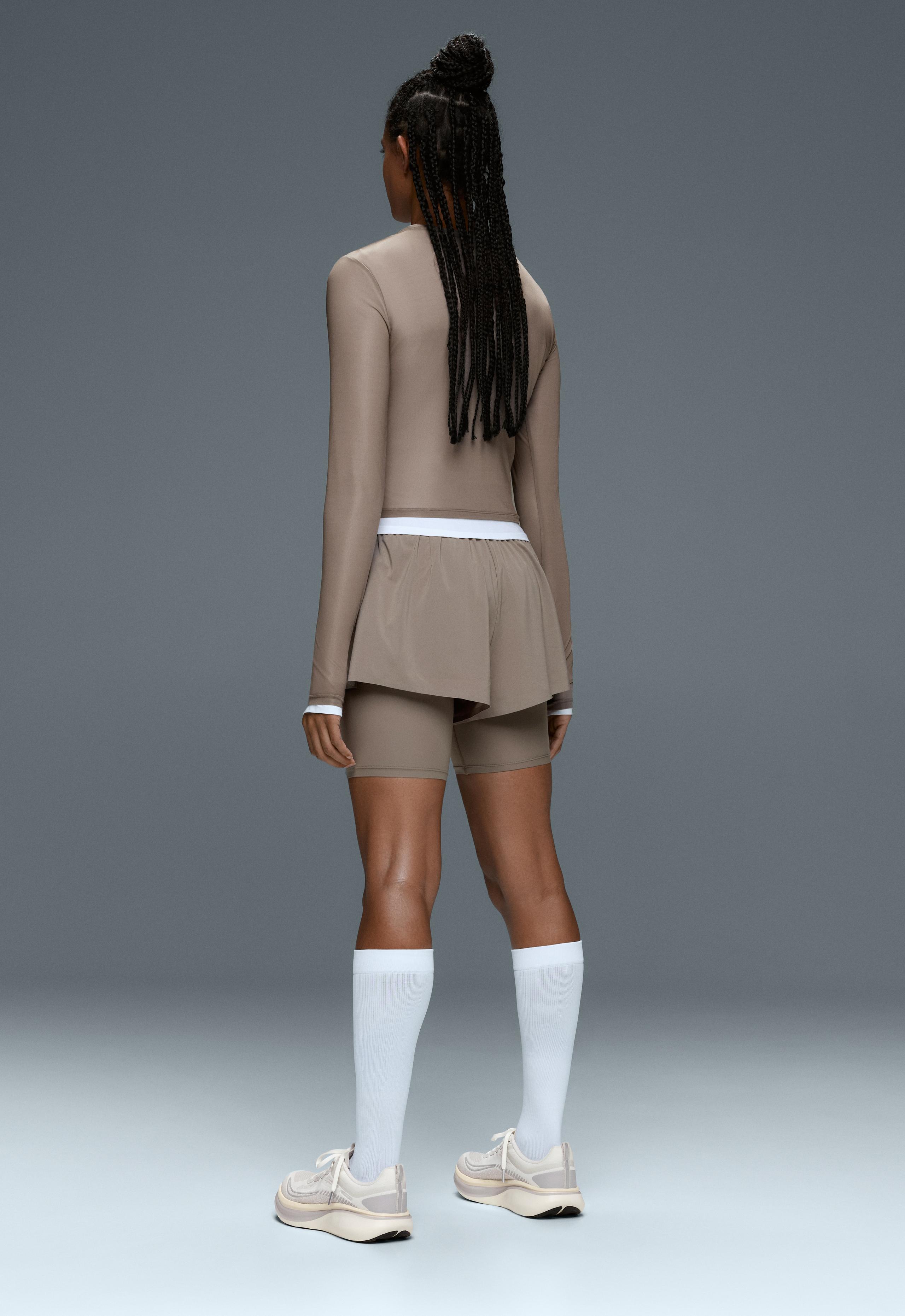 Technical mid rise 2 in 1 text shorts - DARK MINK