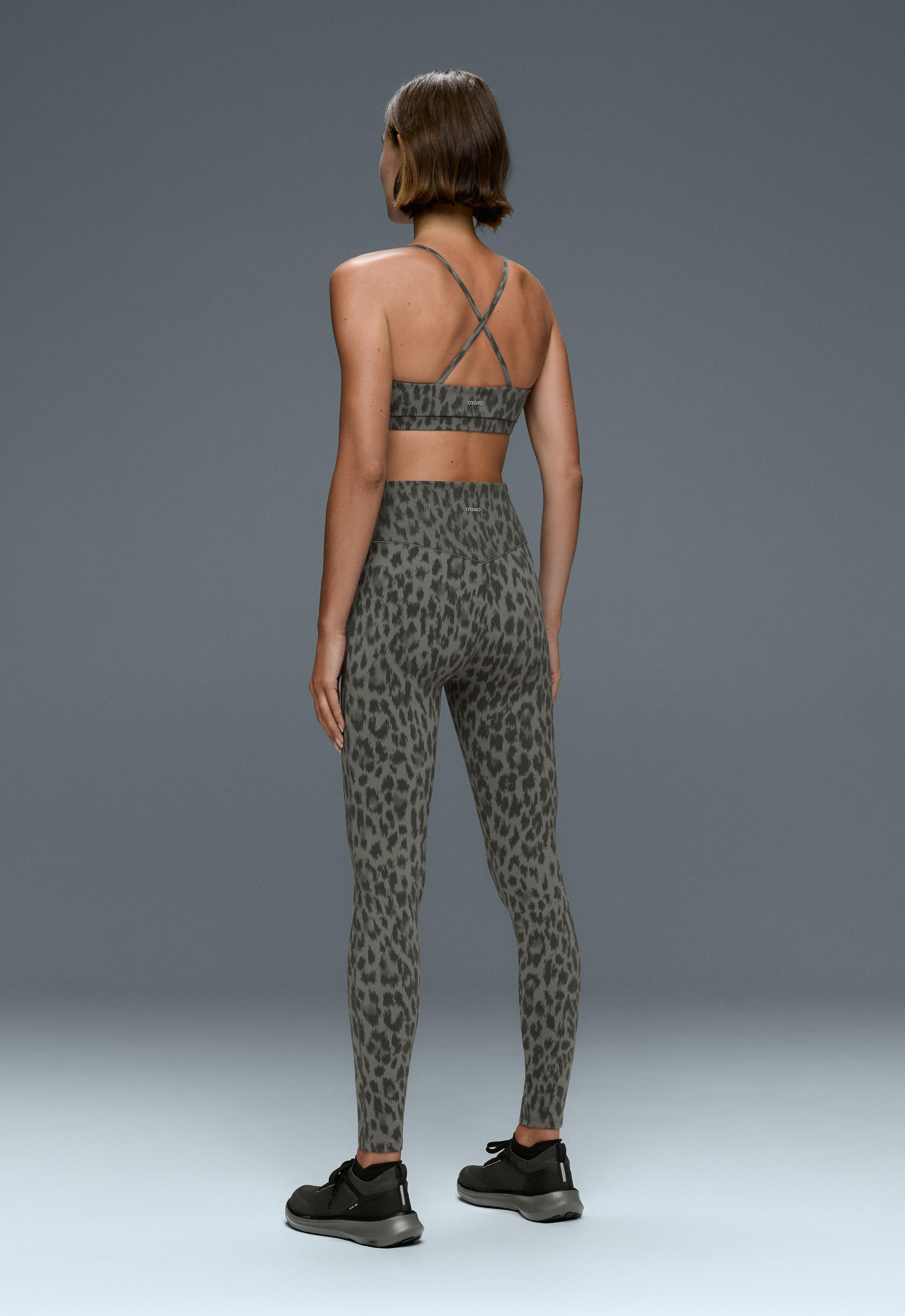 Evermove low-support leopard sports bra - CHARCOAL GREY
