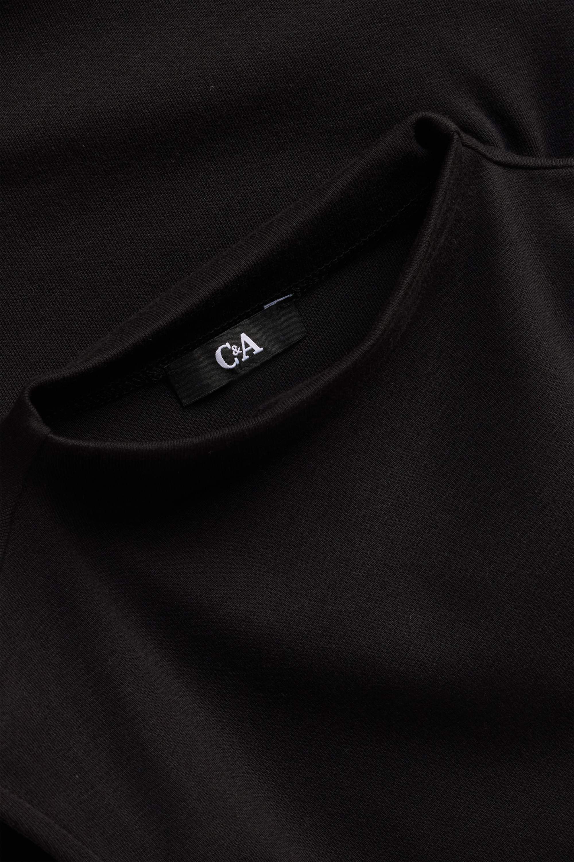 Top black