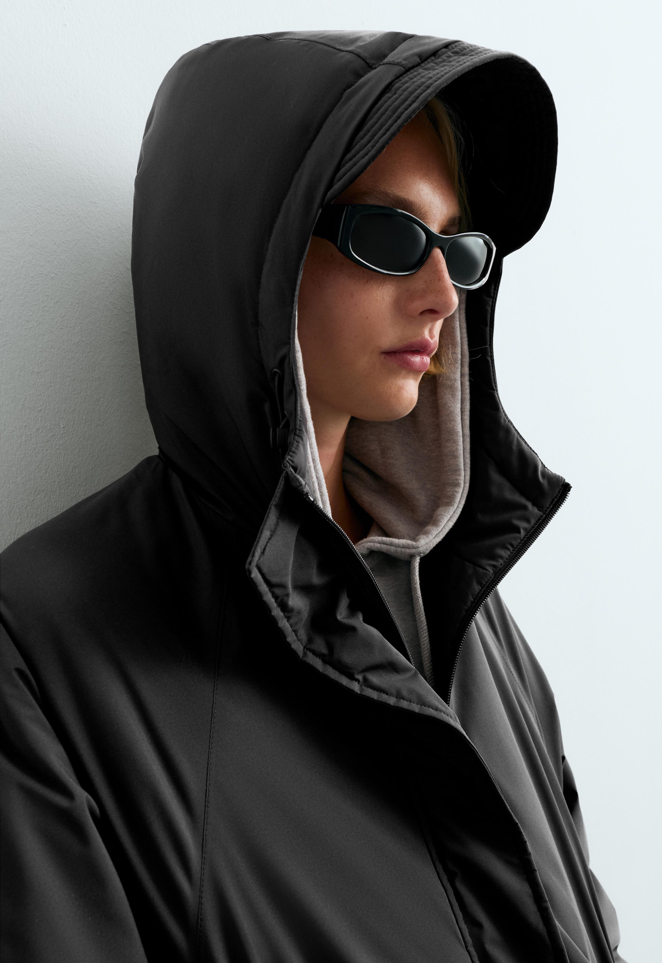 10k Thindown® waterproof super extra-light long padded jacket - BLACK