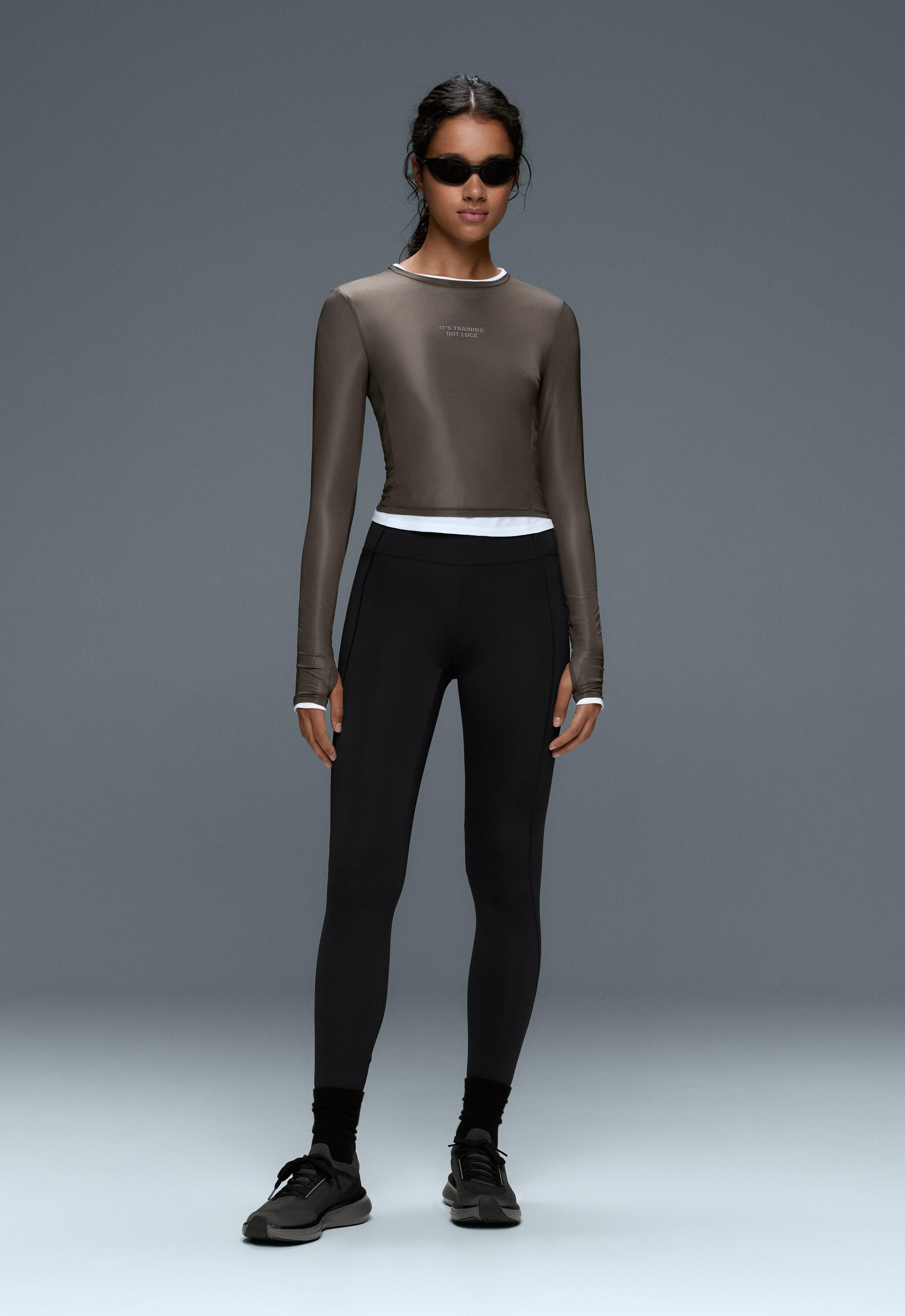 Ankle-length High rise Rapid Dry leggings with pockets - BLACK