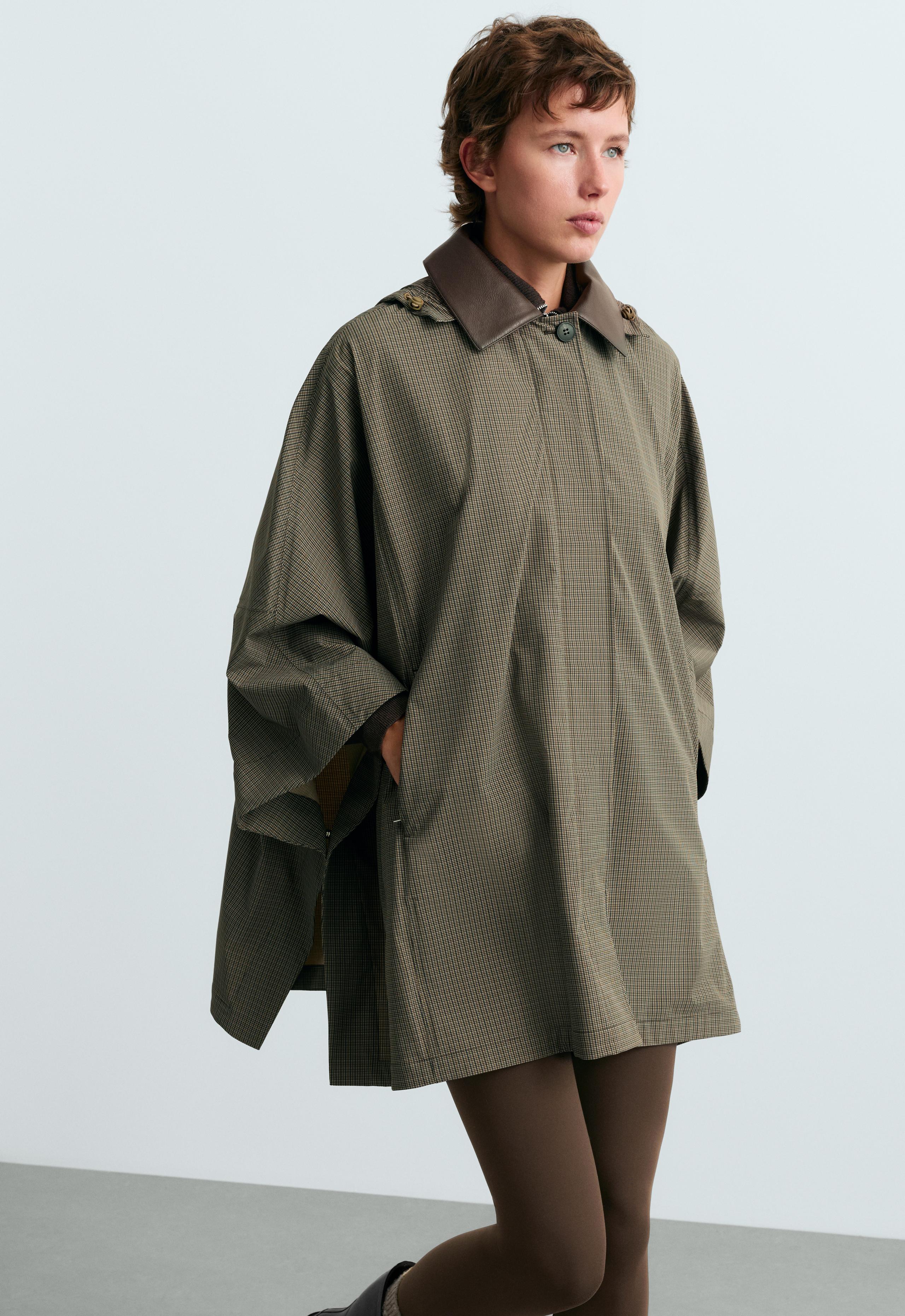 Check 10k waterproof extra lightweight short cape - KHAKI MELANGE