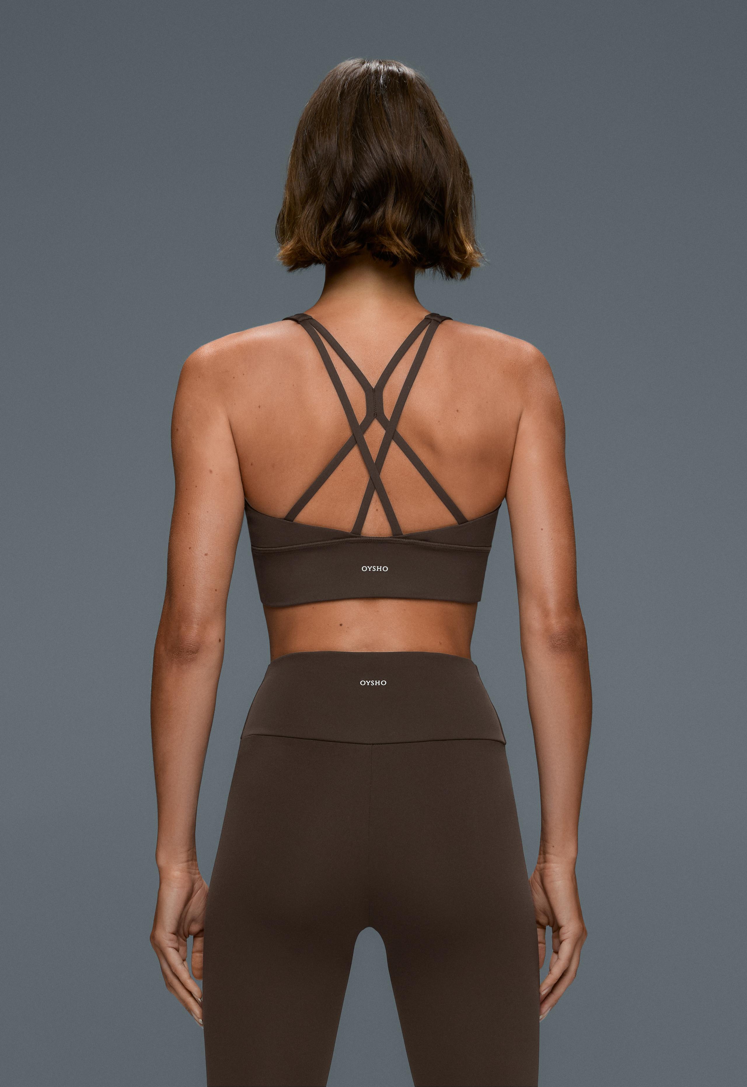 Medium support Comfortlux sports bra with cup - BROWN