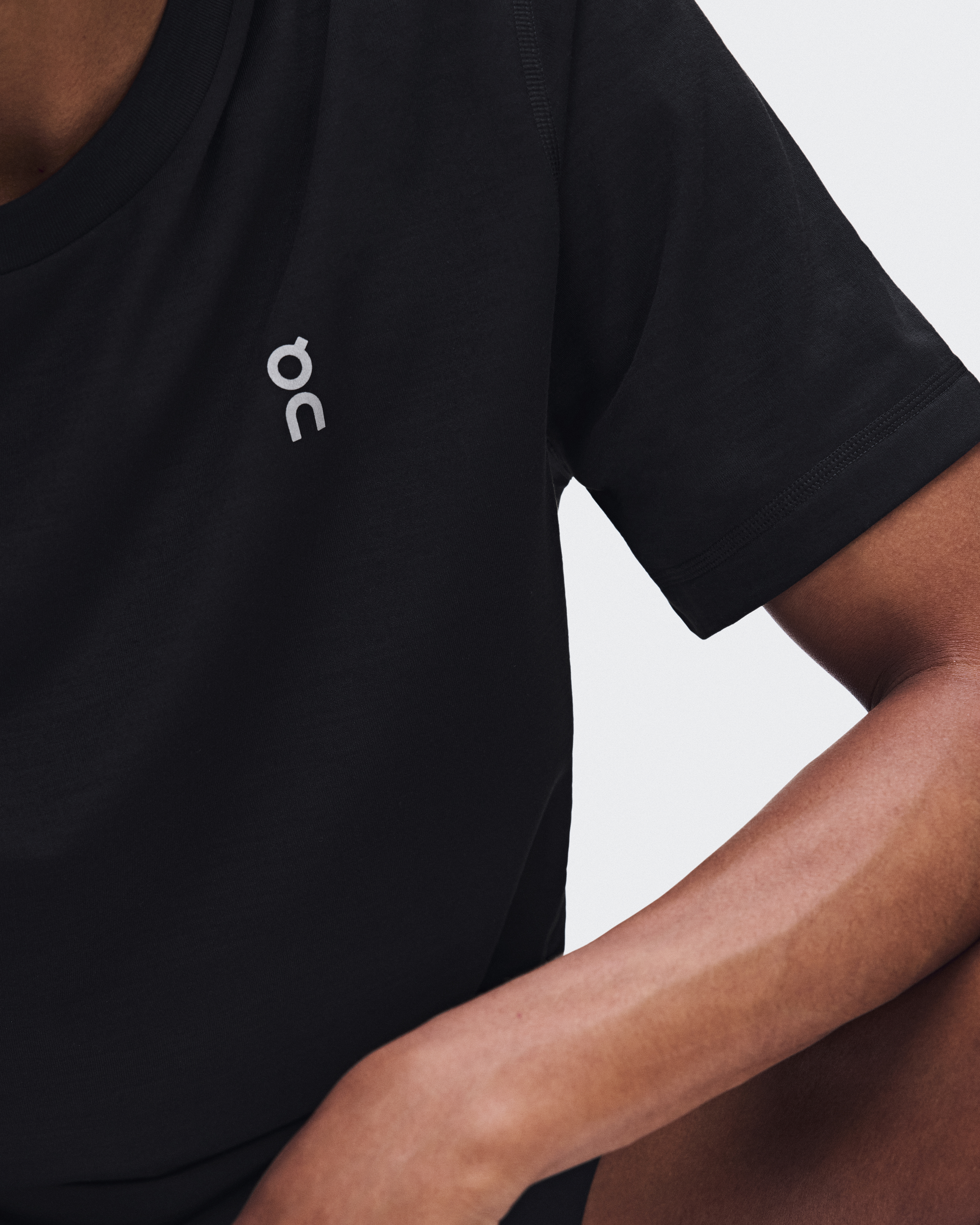 Train-T - Black
