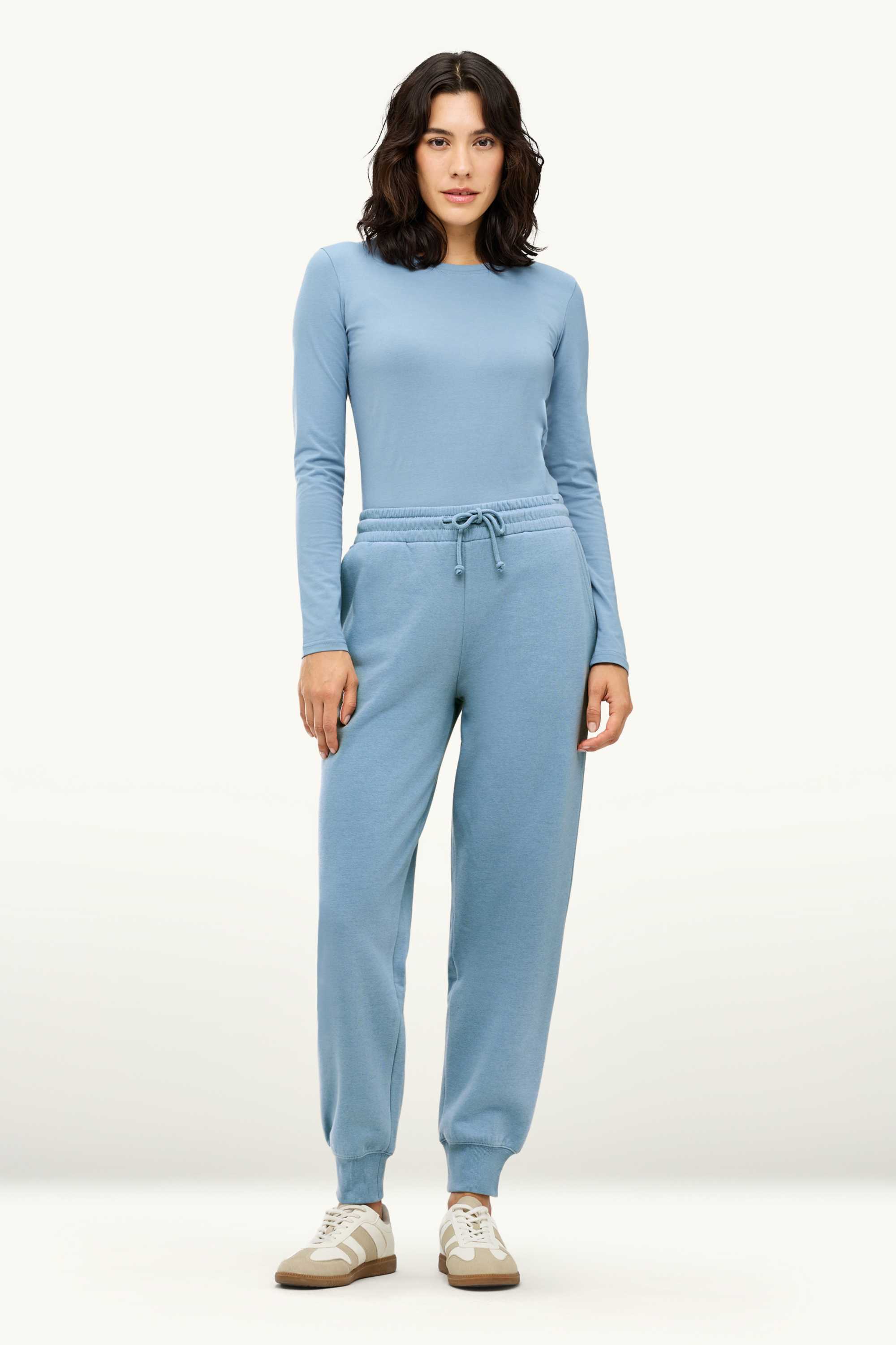Joggers light blue