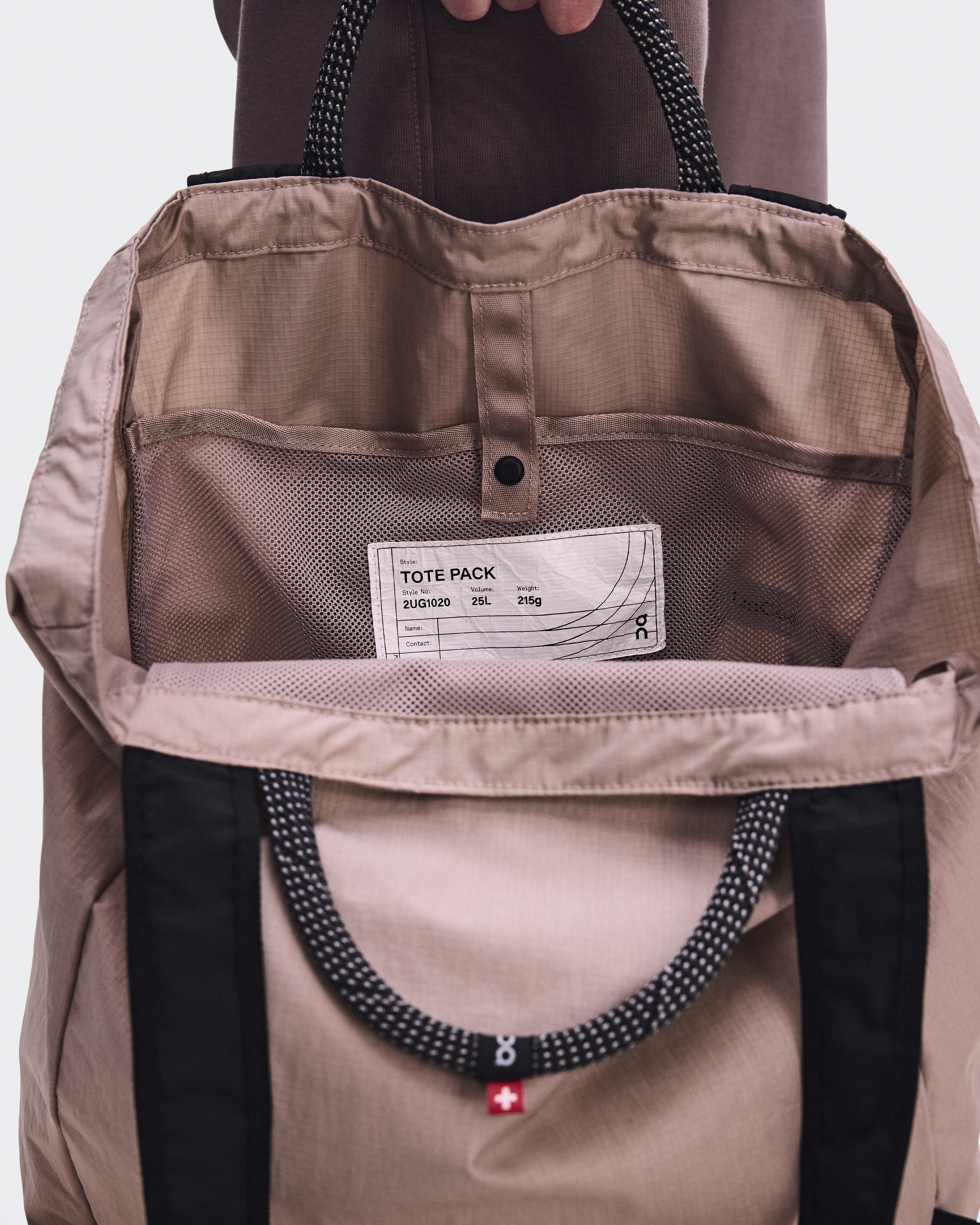 Tote Pack 25L - Biscuit | Black