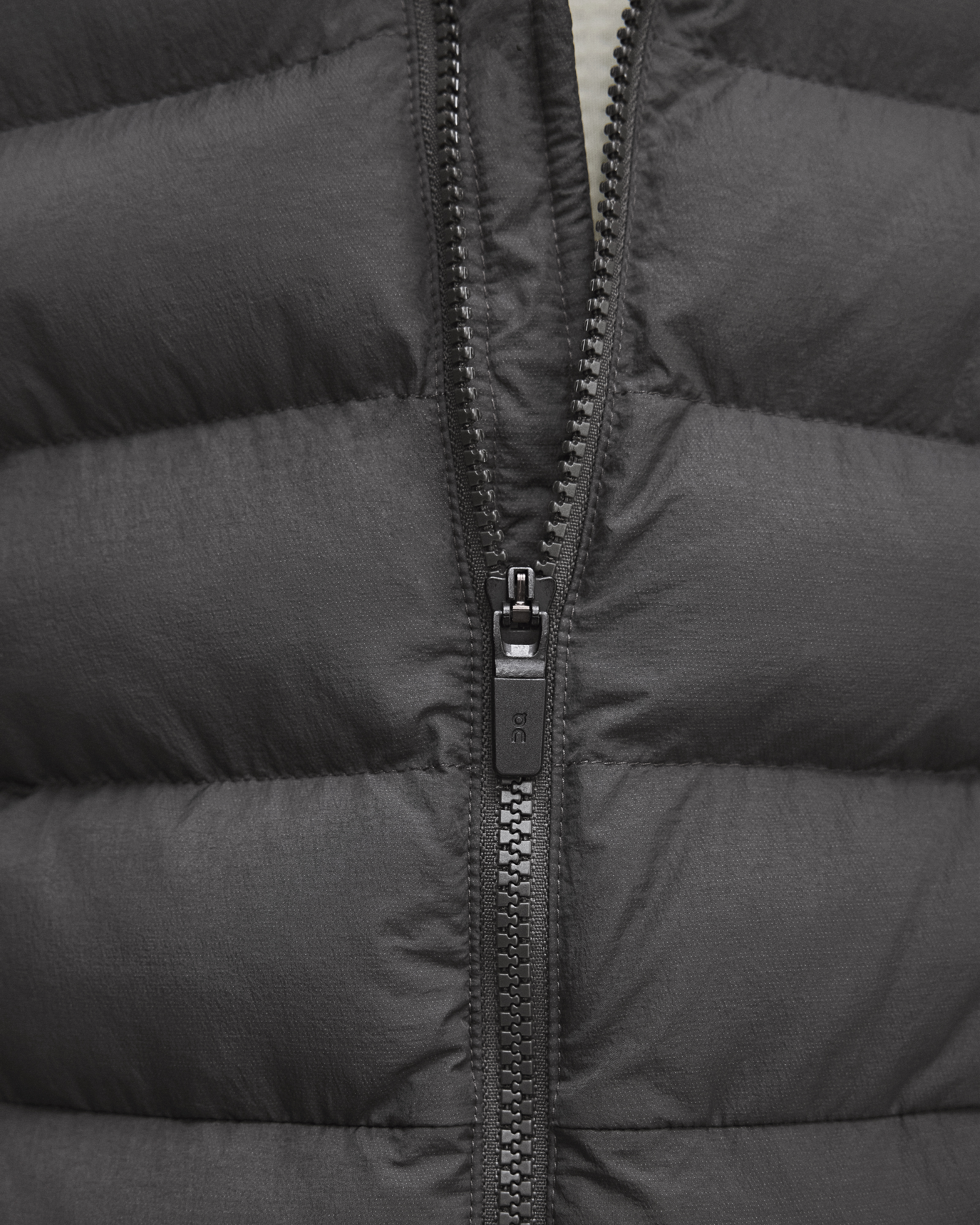 Ascent Puffer Jacket - Espresso