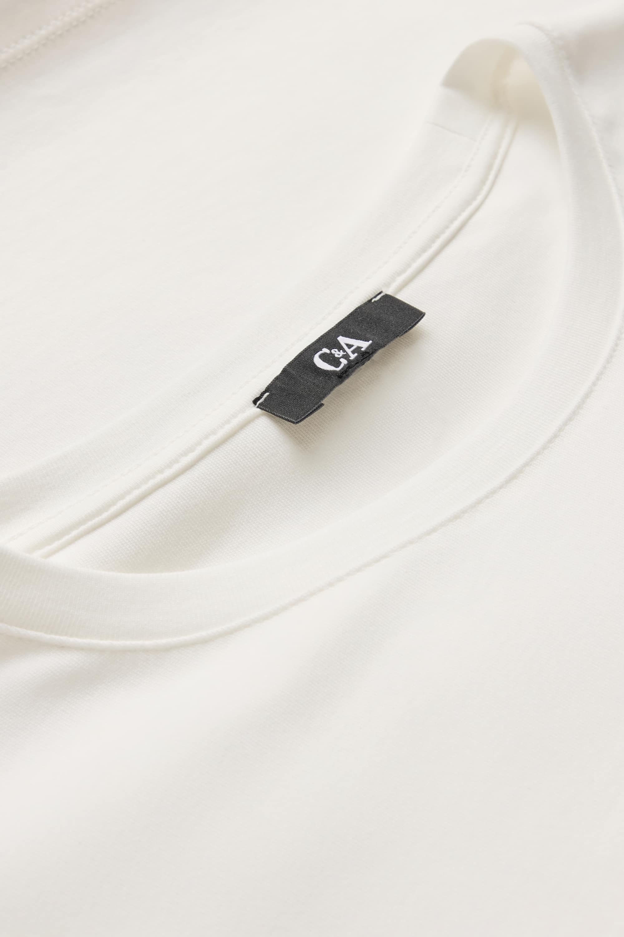 T-shirt - relaxed fit white