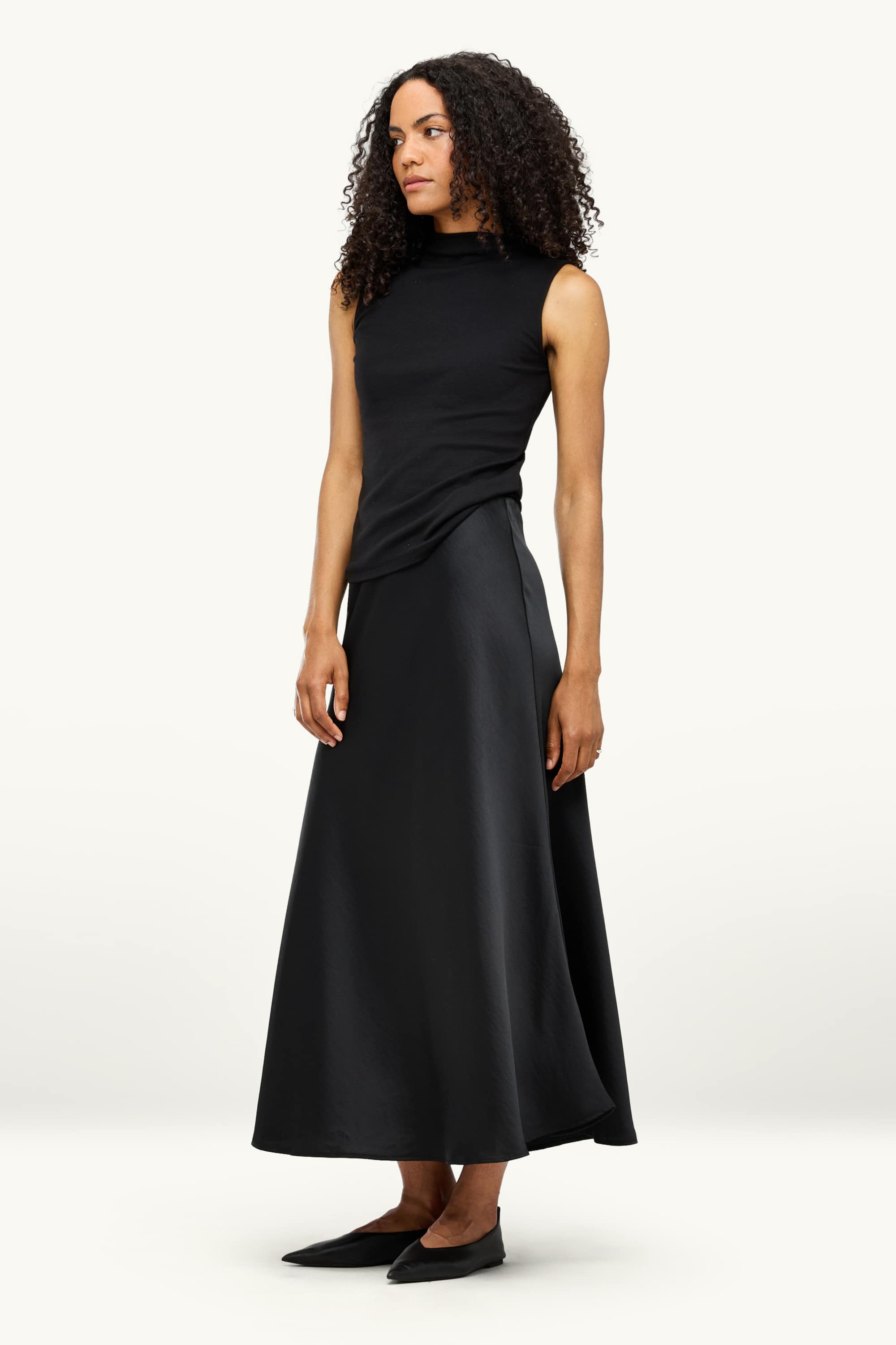 Satin skirt black