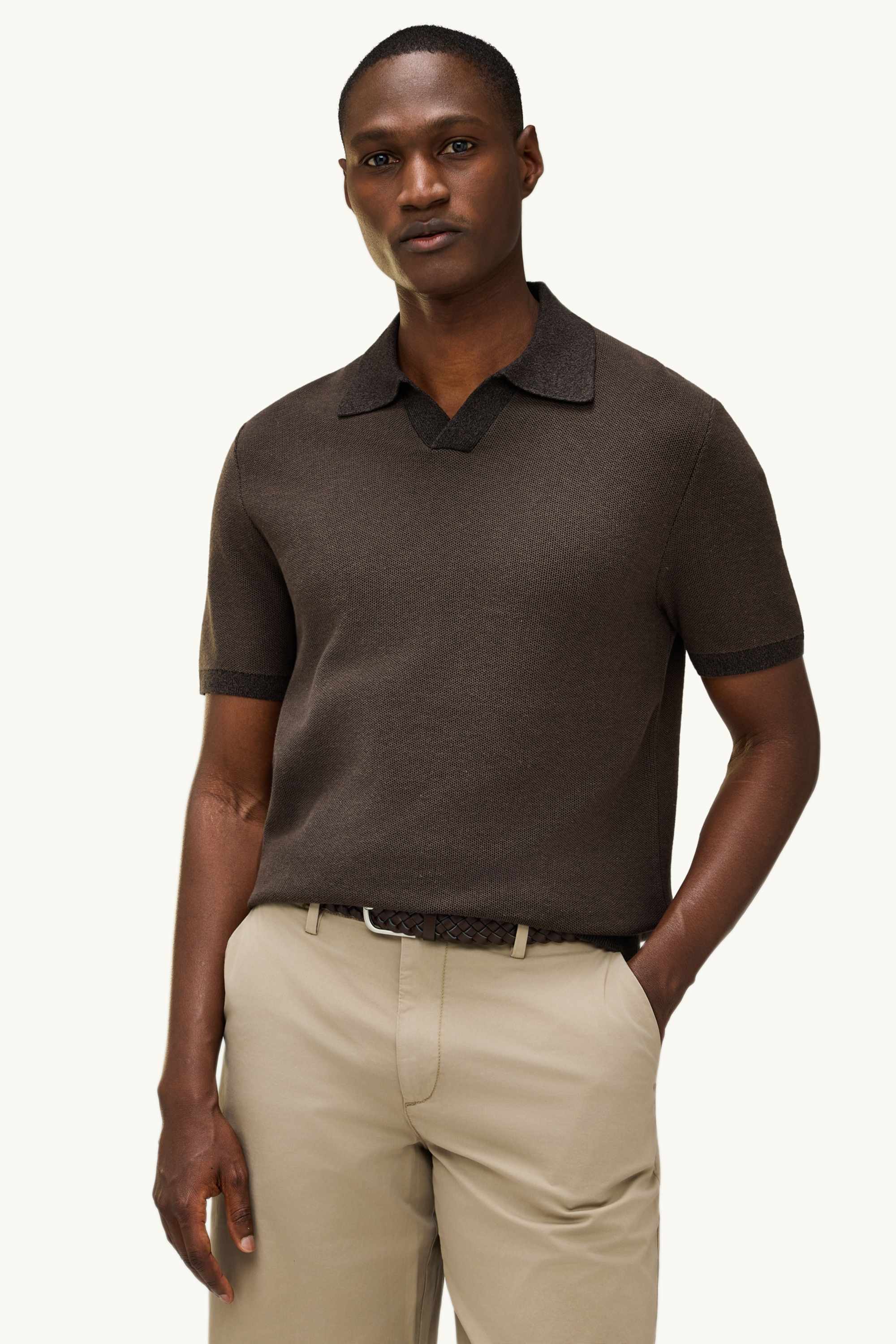 Knitted polo shirt - regular fit - textured brown