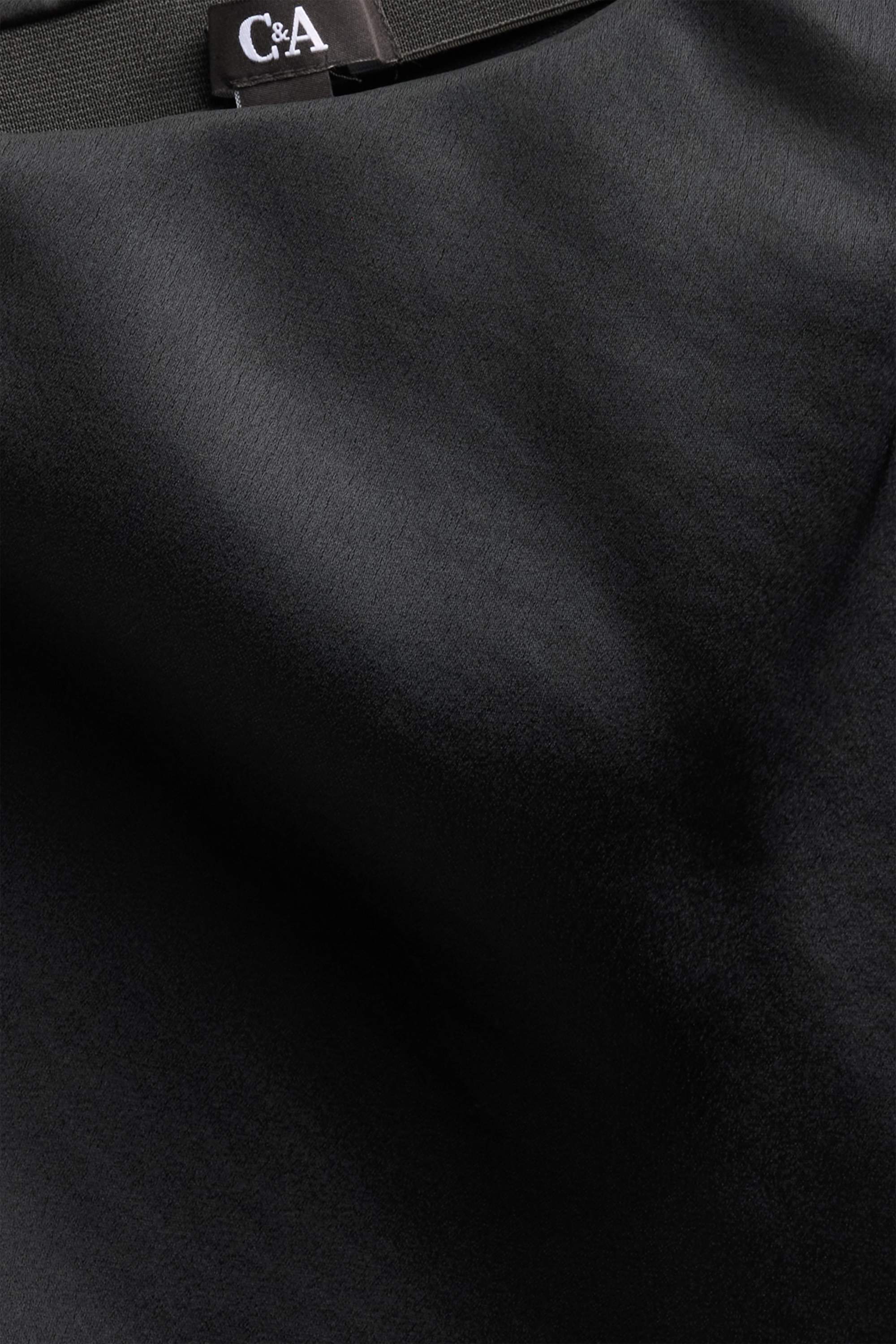 Satin skirt black