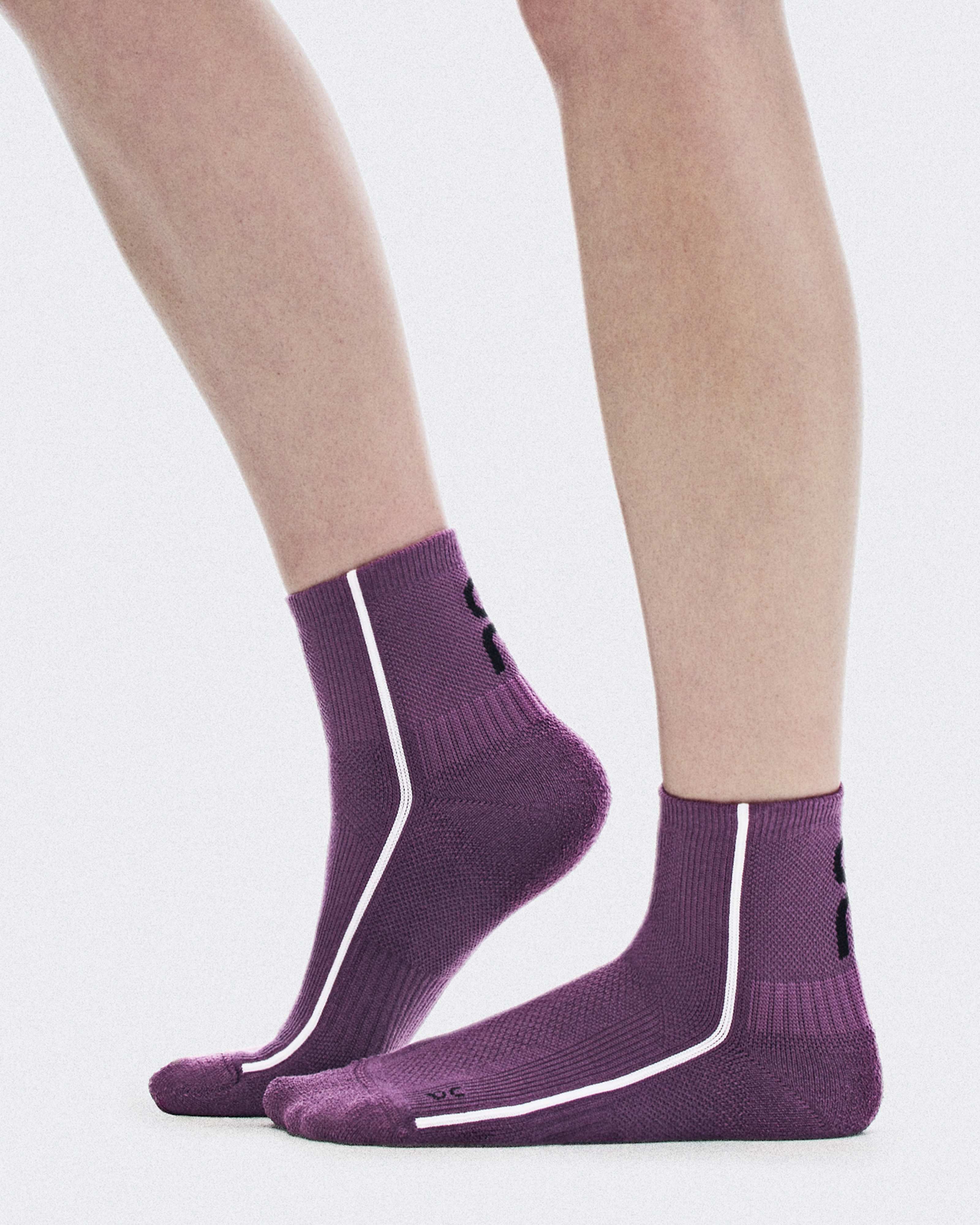 Court Sock Mid - Cassis | White