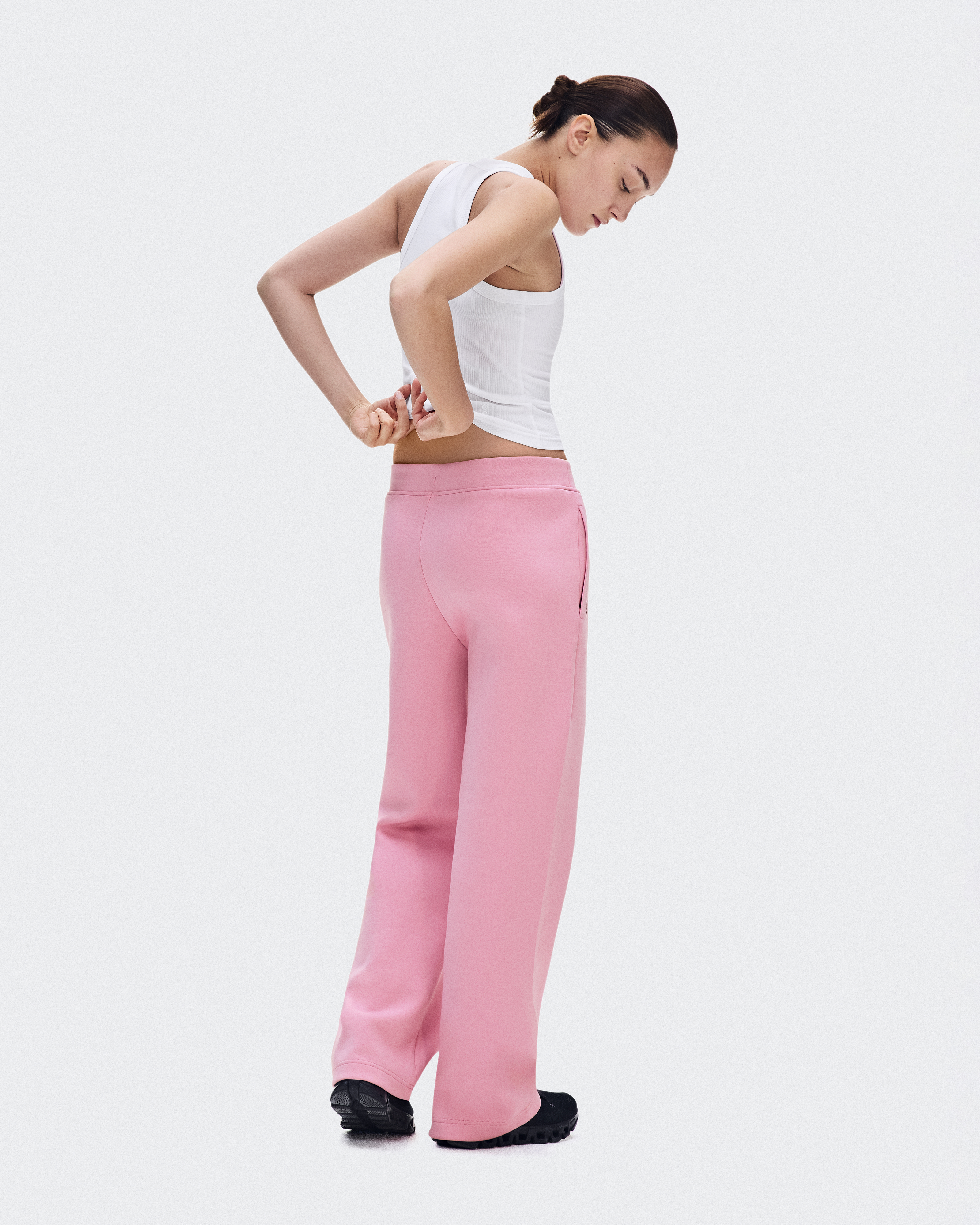 Focus Tech Sweatpants - Magnolia