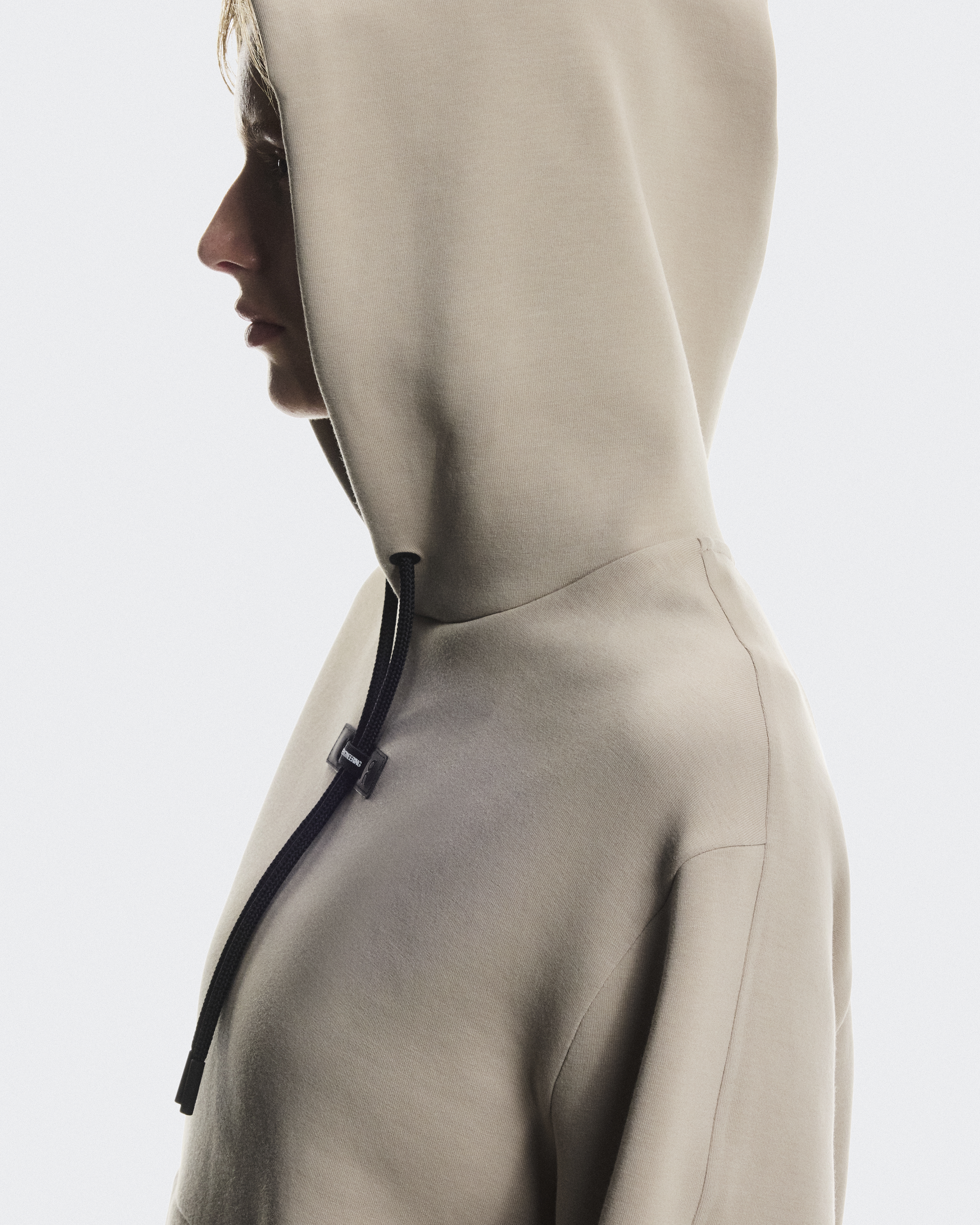 Focus Tech Hoodie - Desert