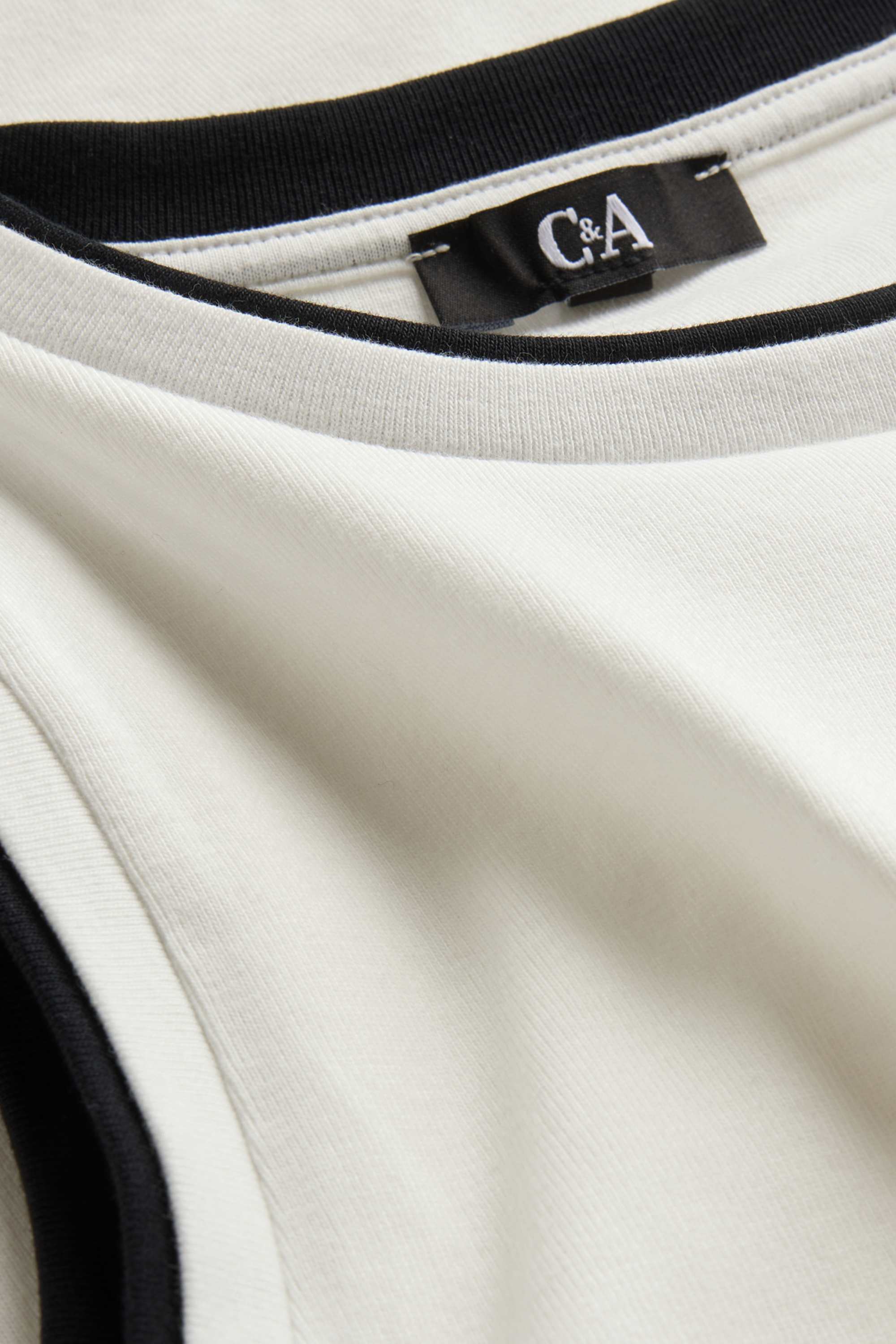 Top - 2-in-1 look white