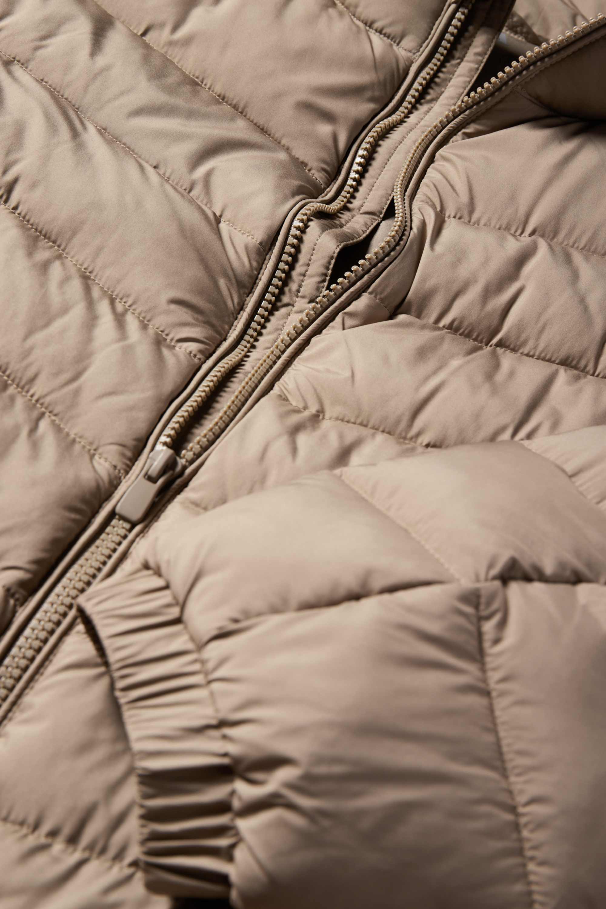 Quilted jacket beige