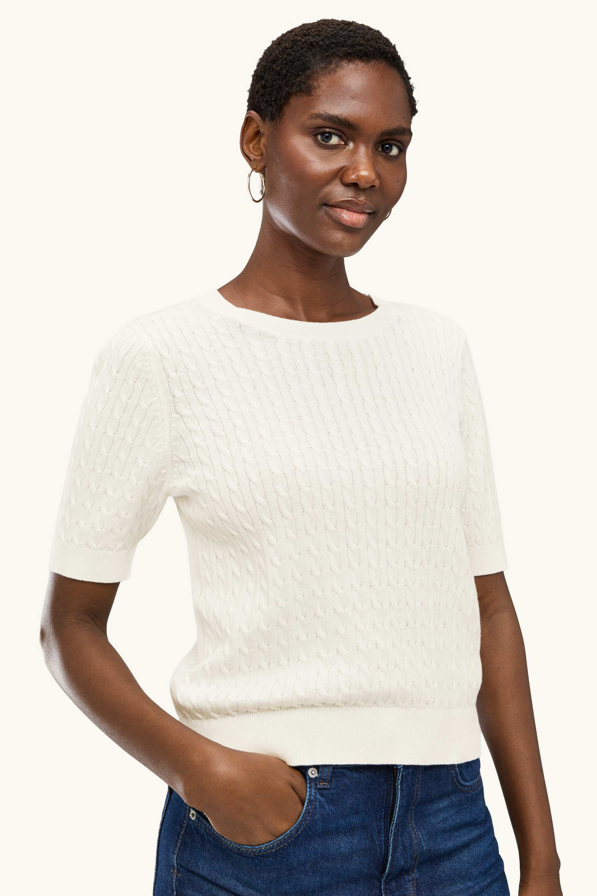 Knitted jumper - short sleeve - cable knit pattern cremewhite