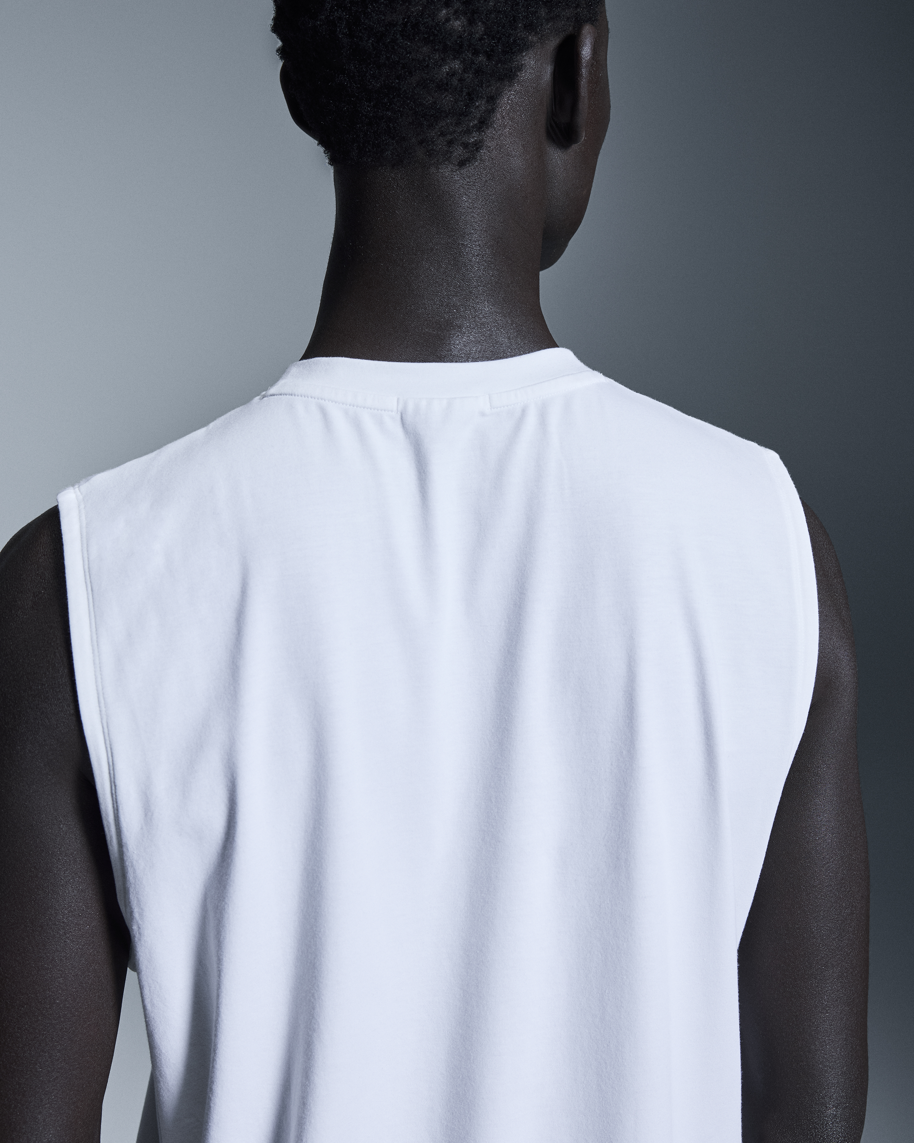 Focus Tank - White