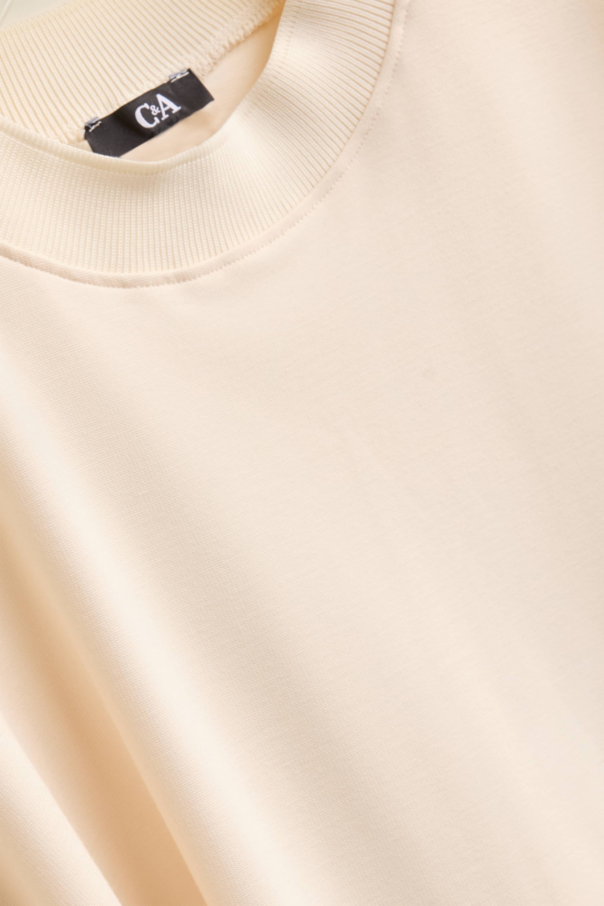 T-shirt - regular fit cremewhite