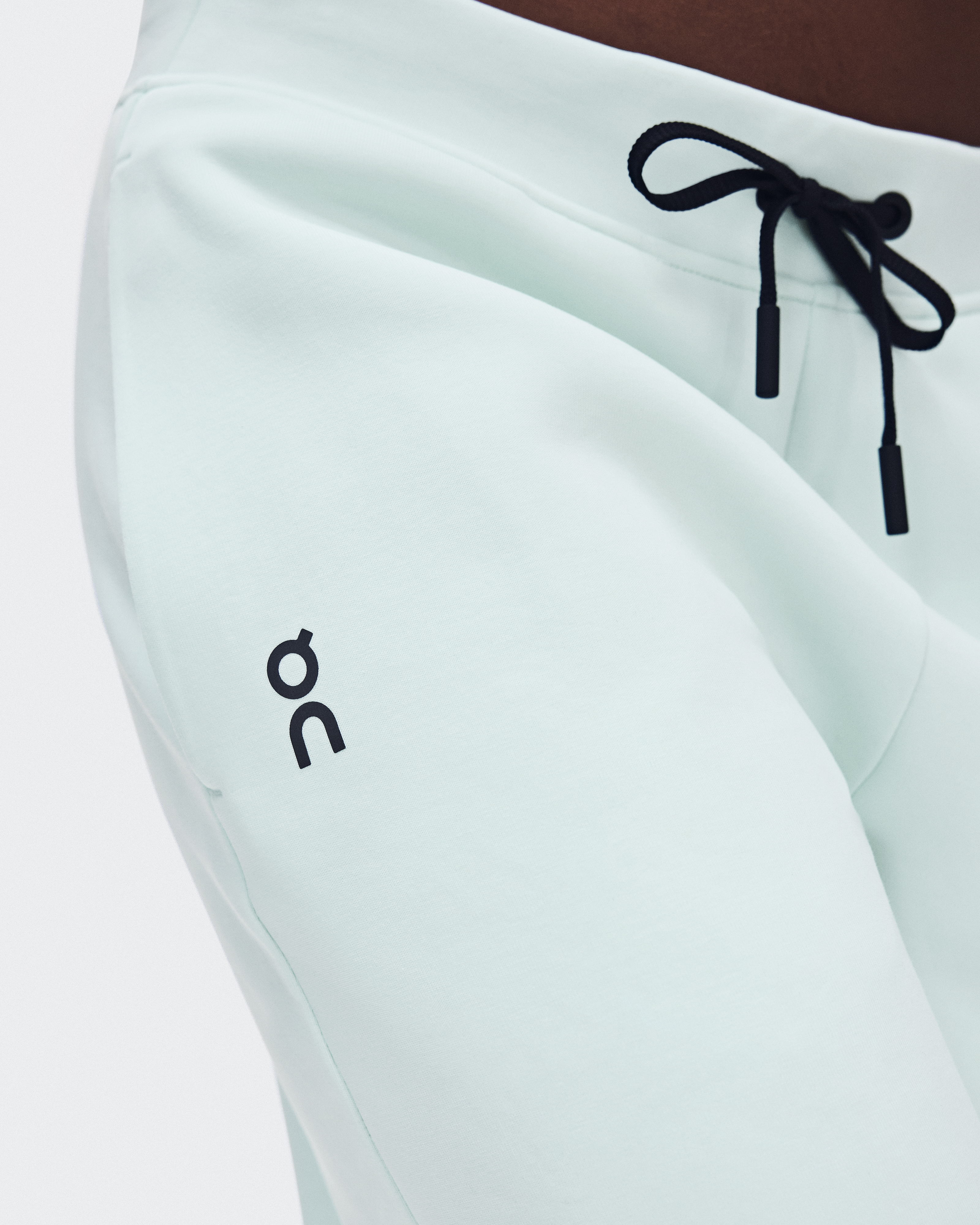 Focus Tech Sweatpants - Flurry