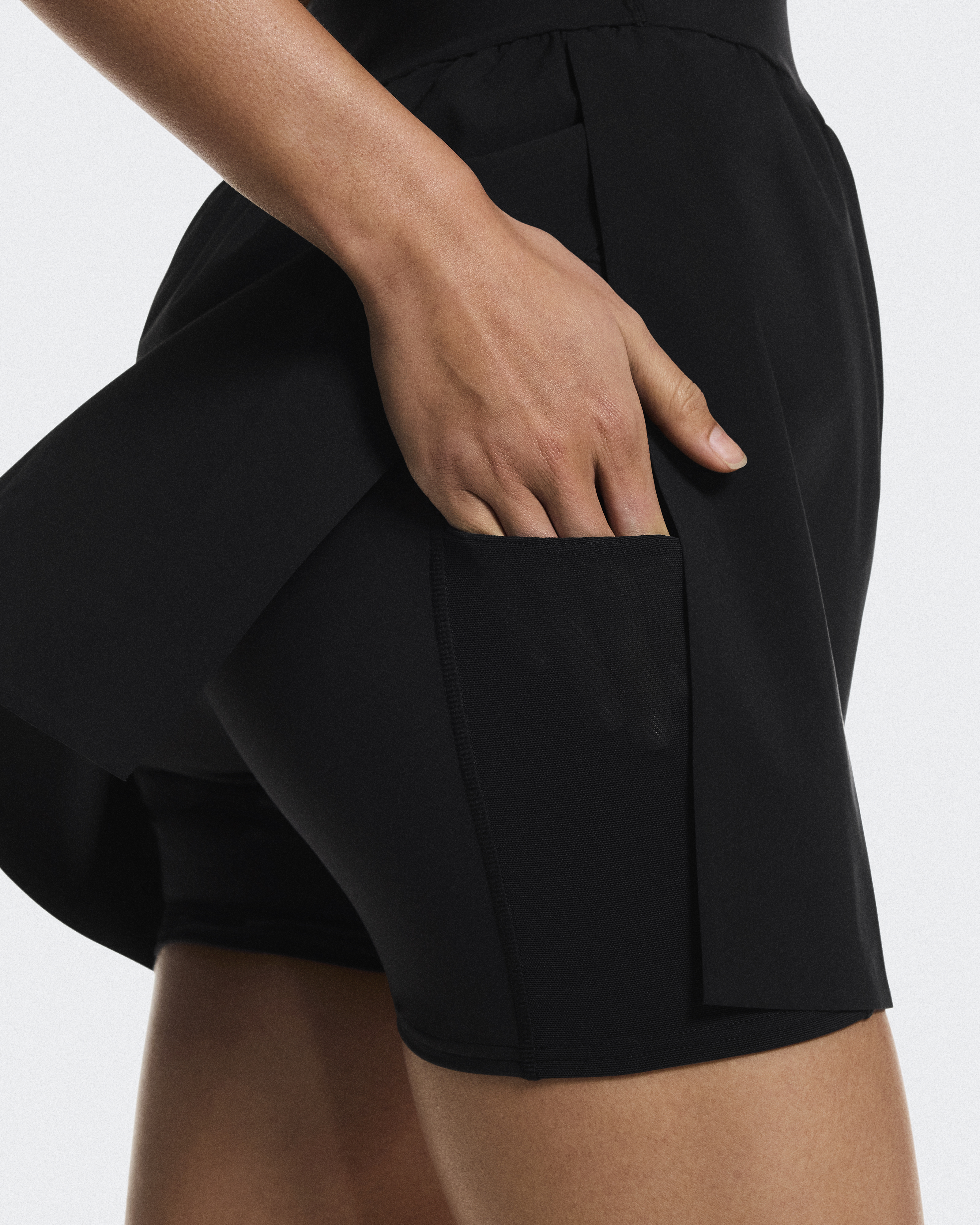 Court Dress Split - Black