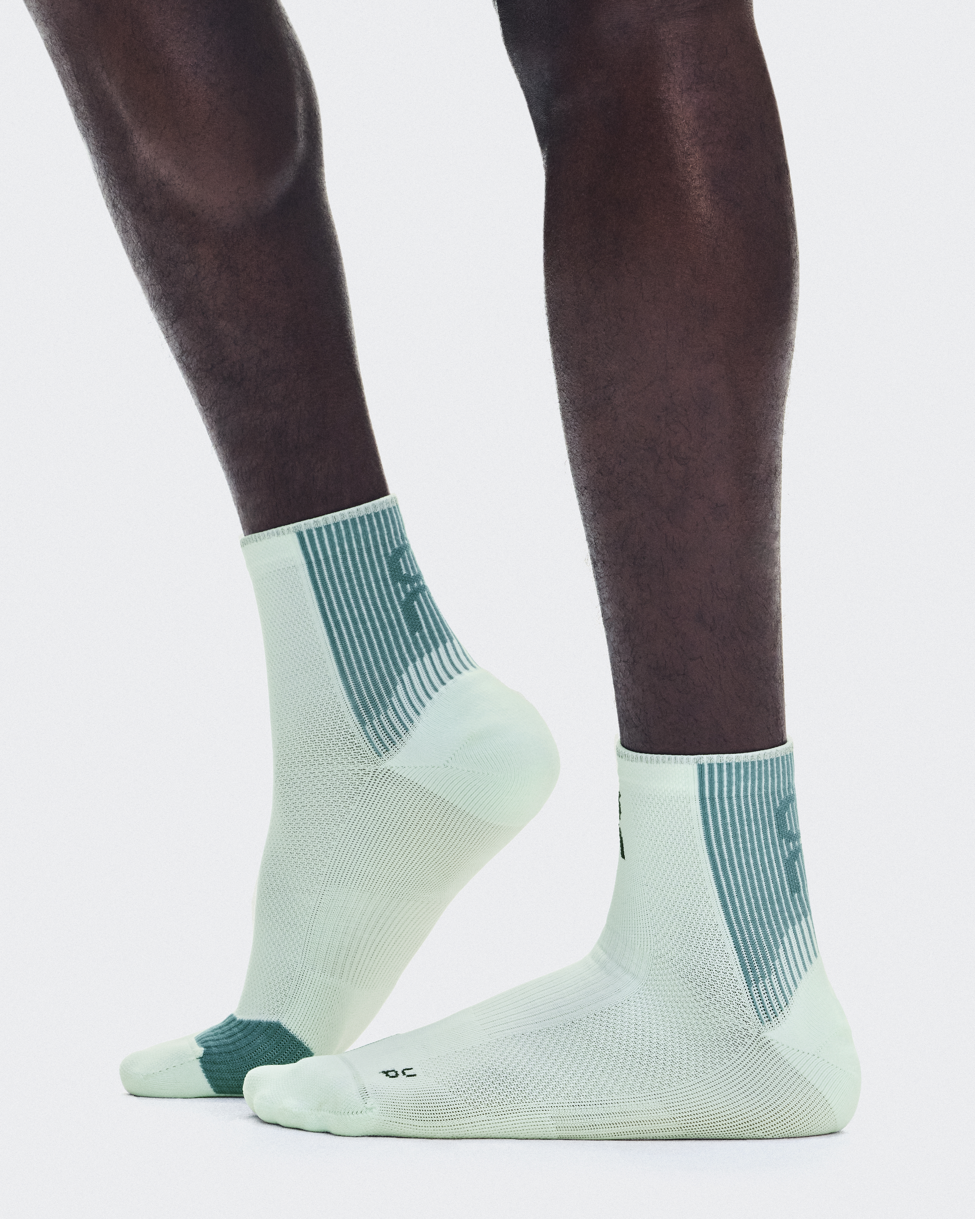 Performance Run Sock Mid - Flurry | Storm
