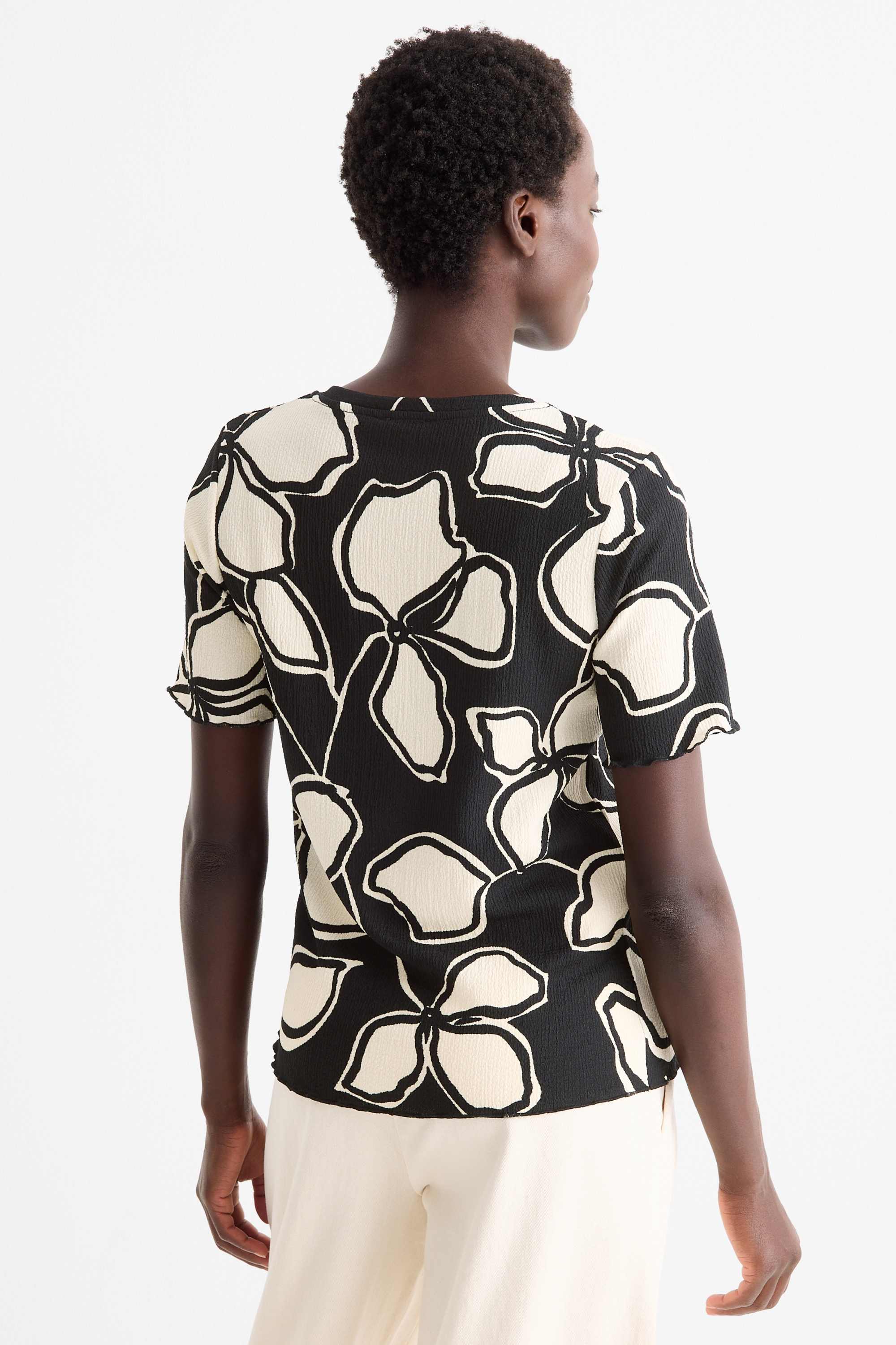 T-shirt - regular fit - floral black / beige (1)