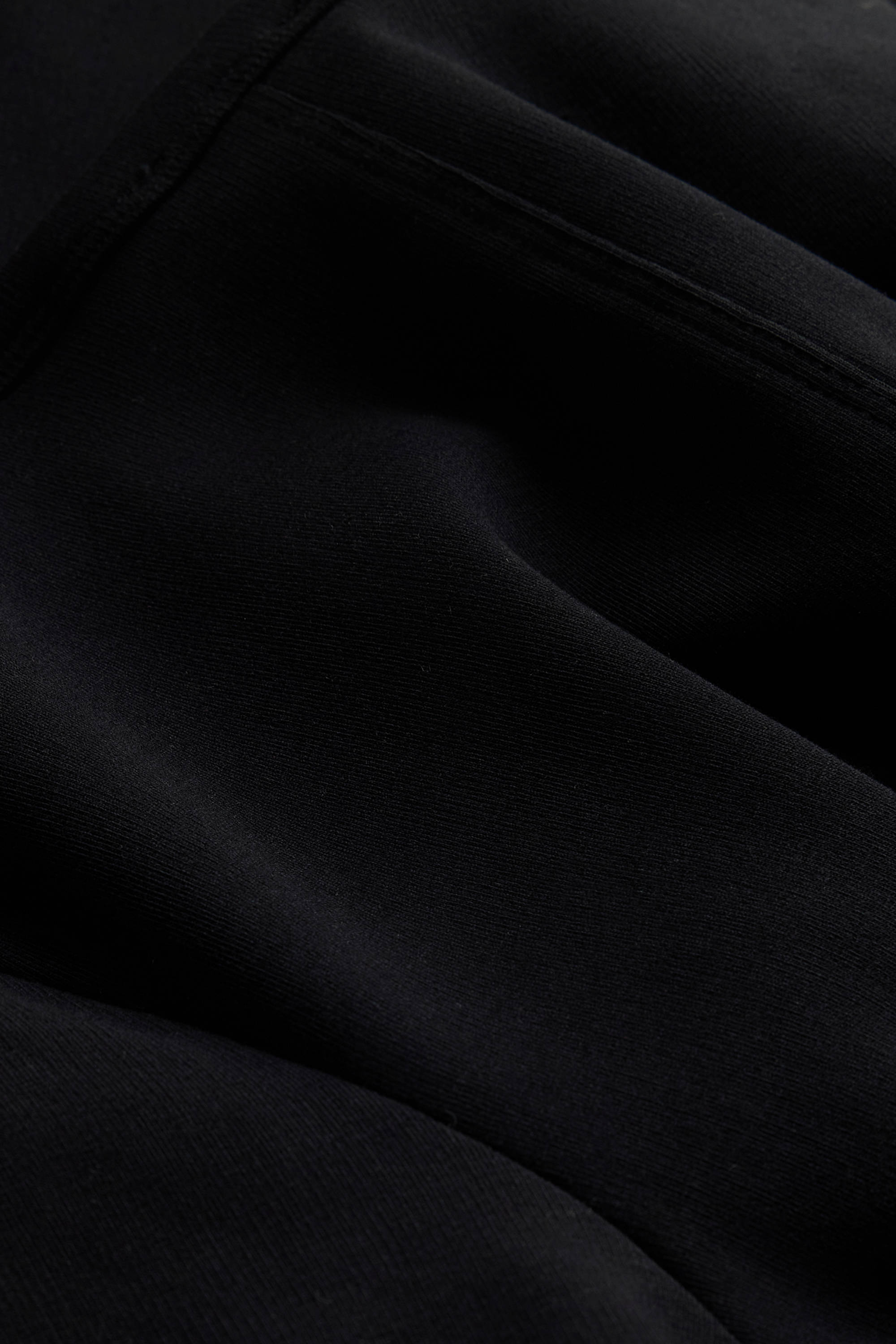 V-neck T-shirt - slim fit - skinny rib black / red