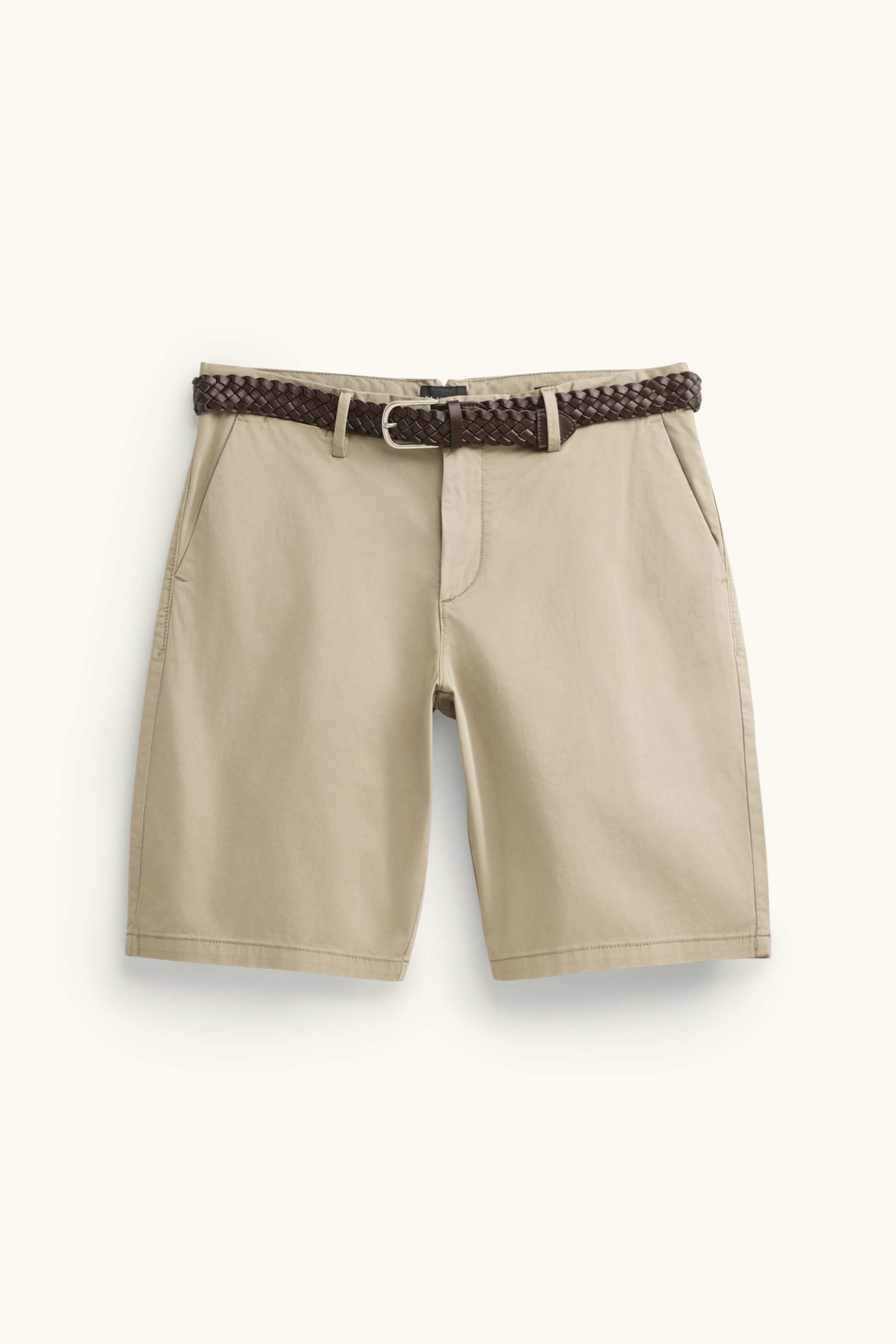 Shorts with belt beige