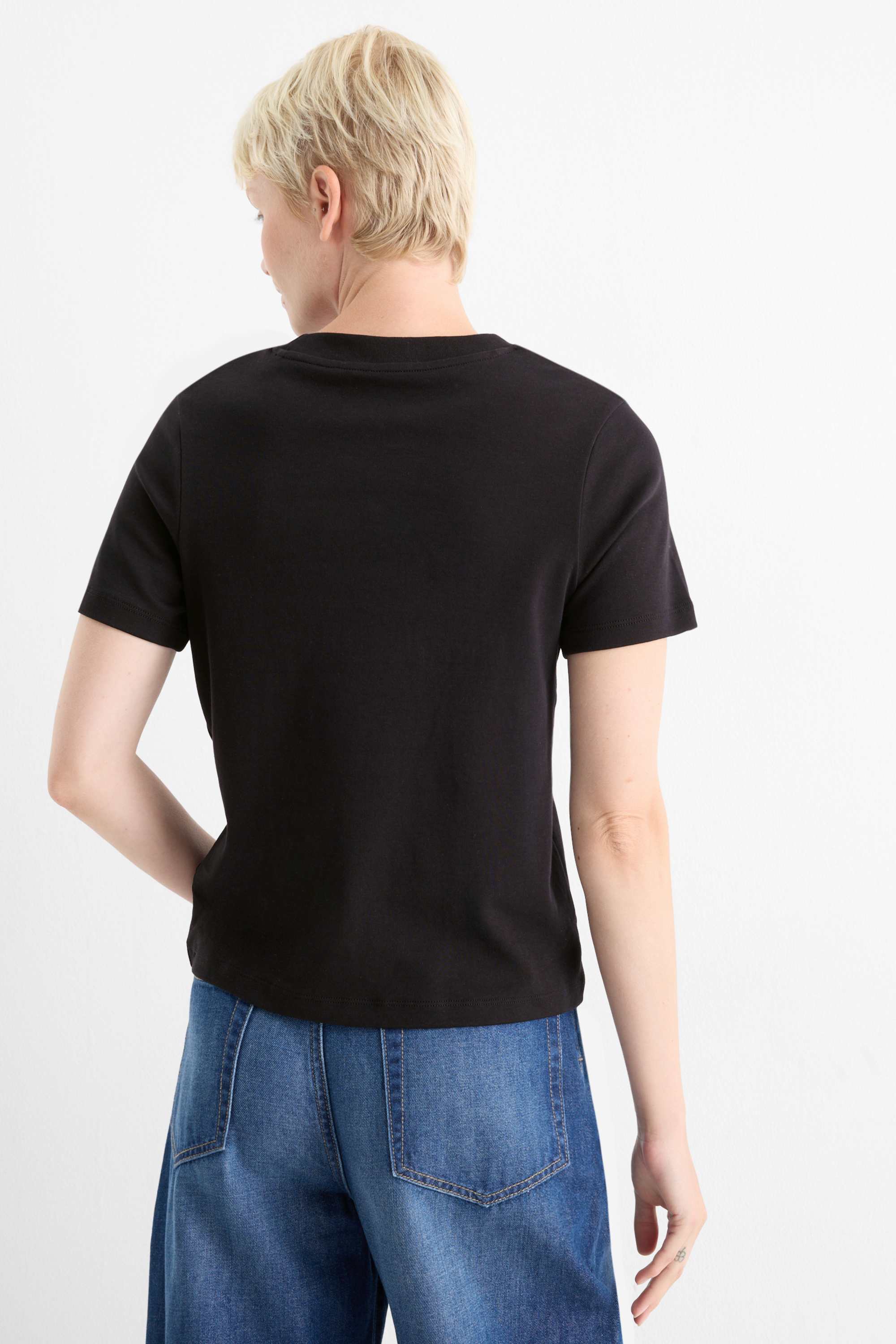 T-shirt - slim fit black