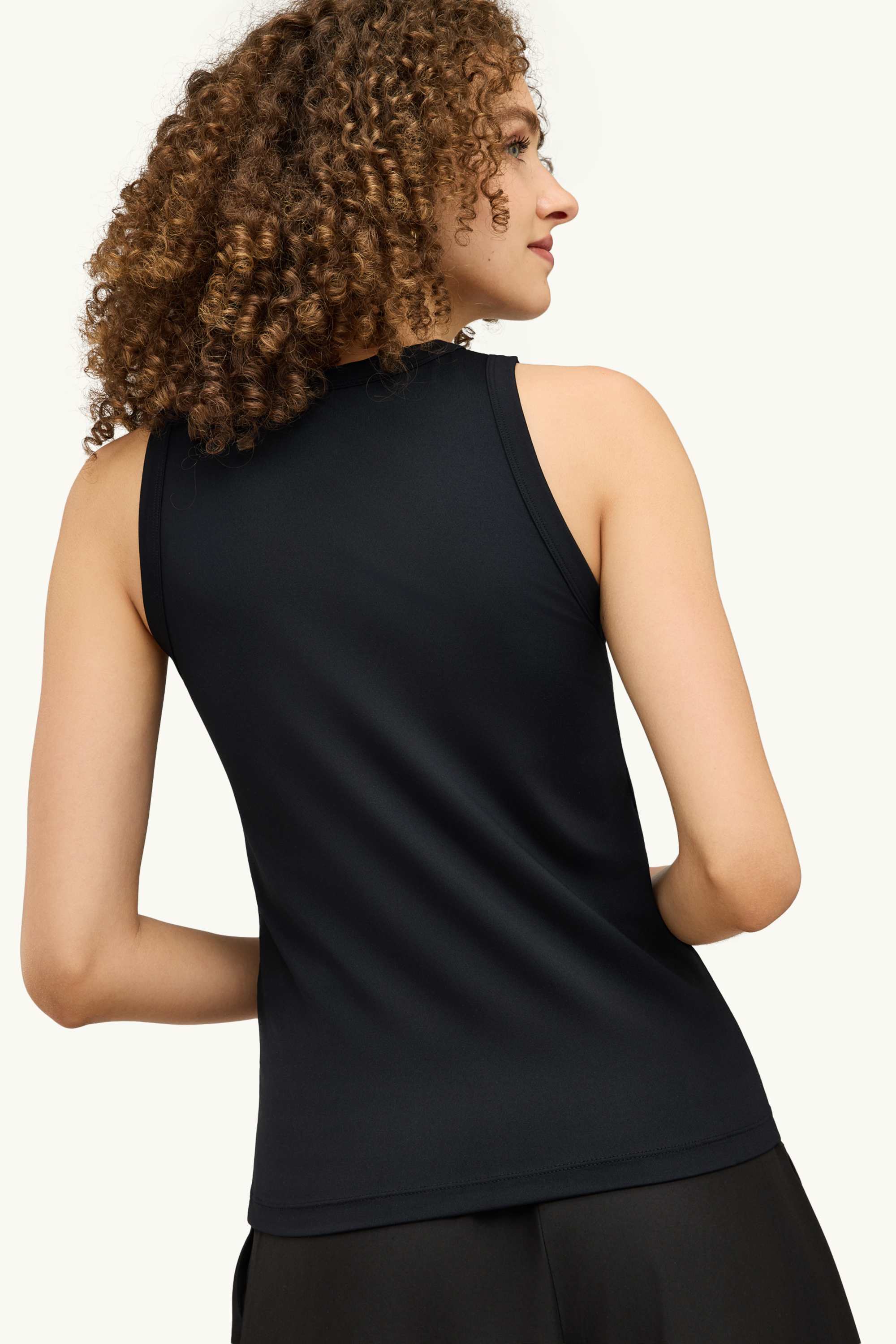 Top black