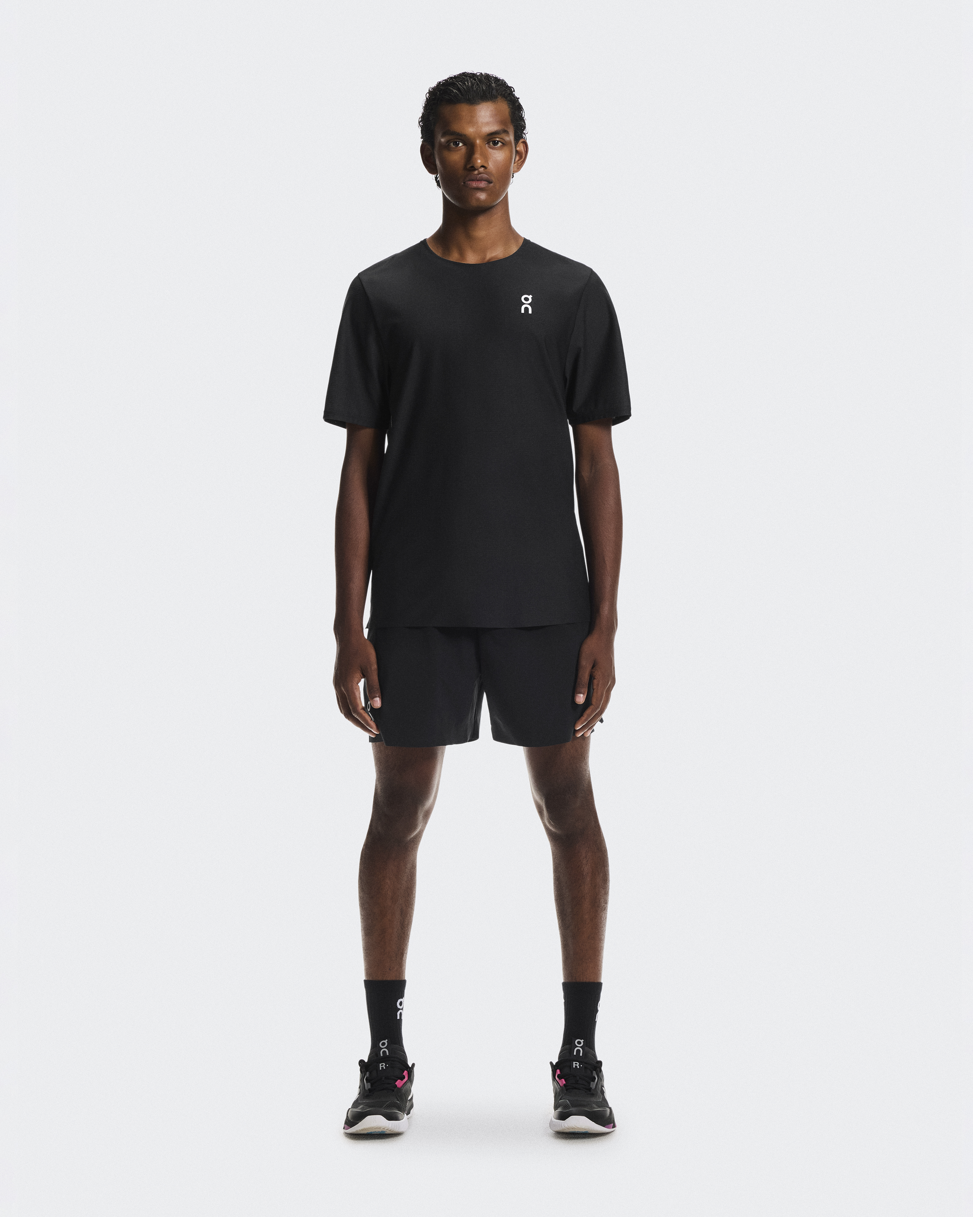 Court-T - Black