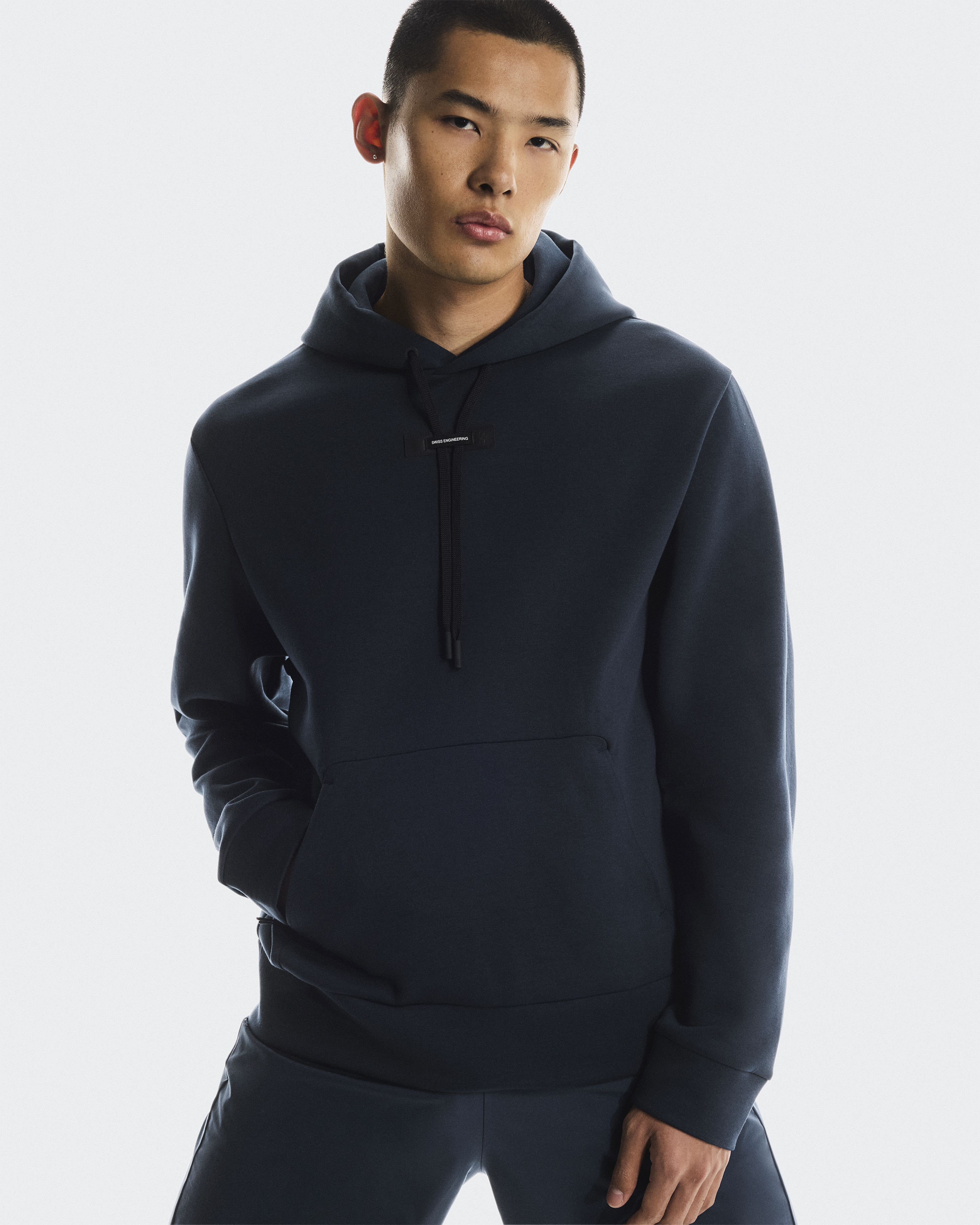 Focus Tech Hoodie - Navy