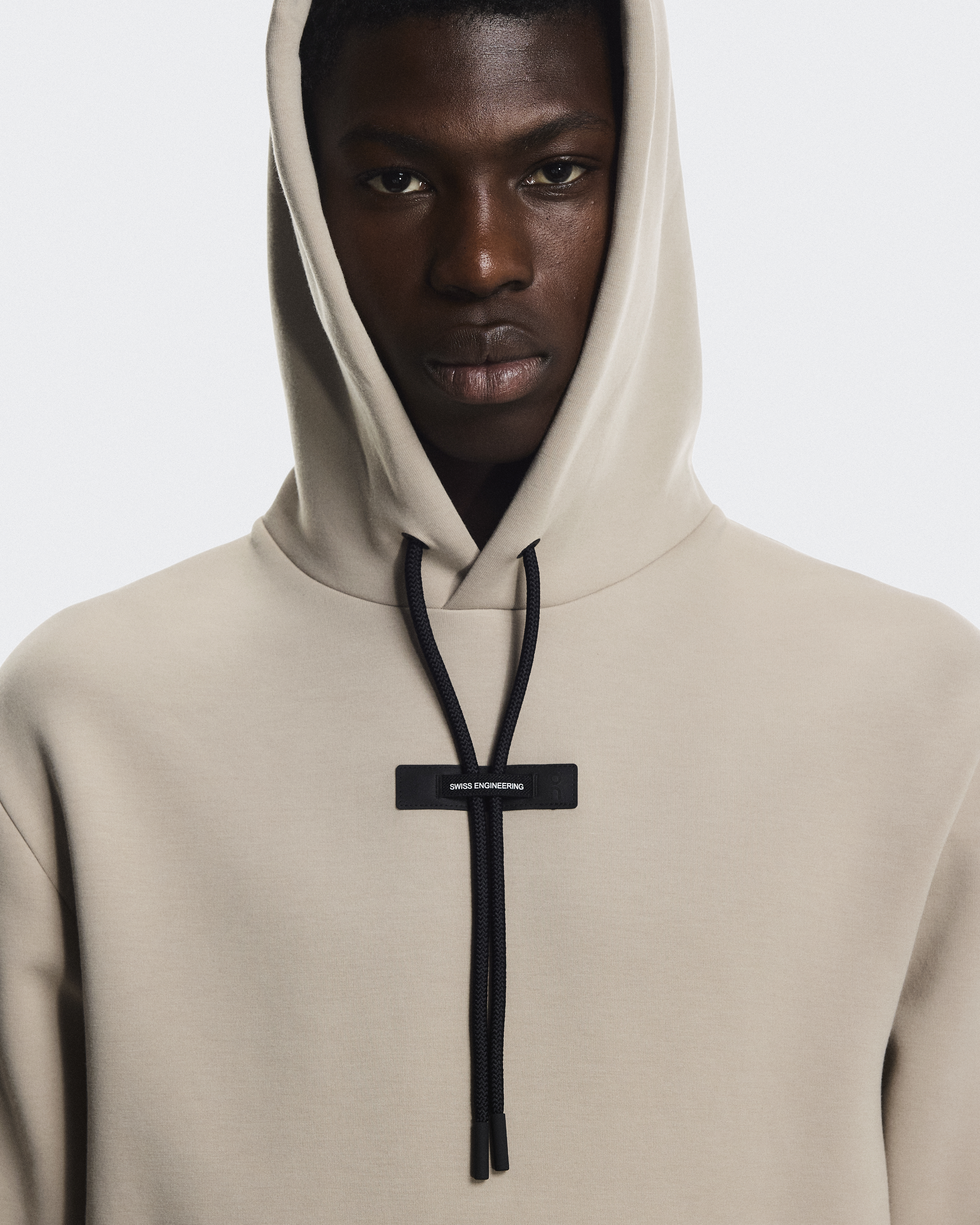 Focus Tech Hoodie - Desert