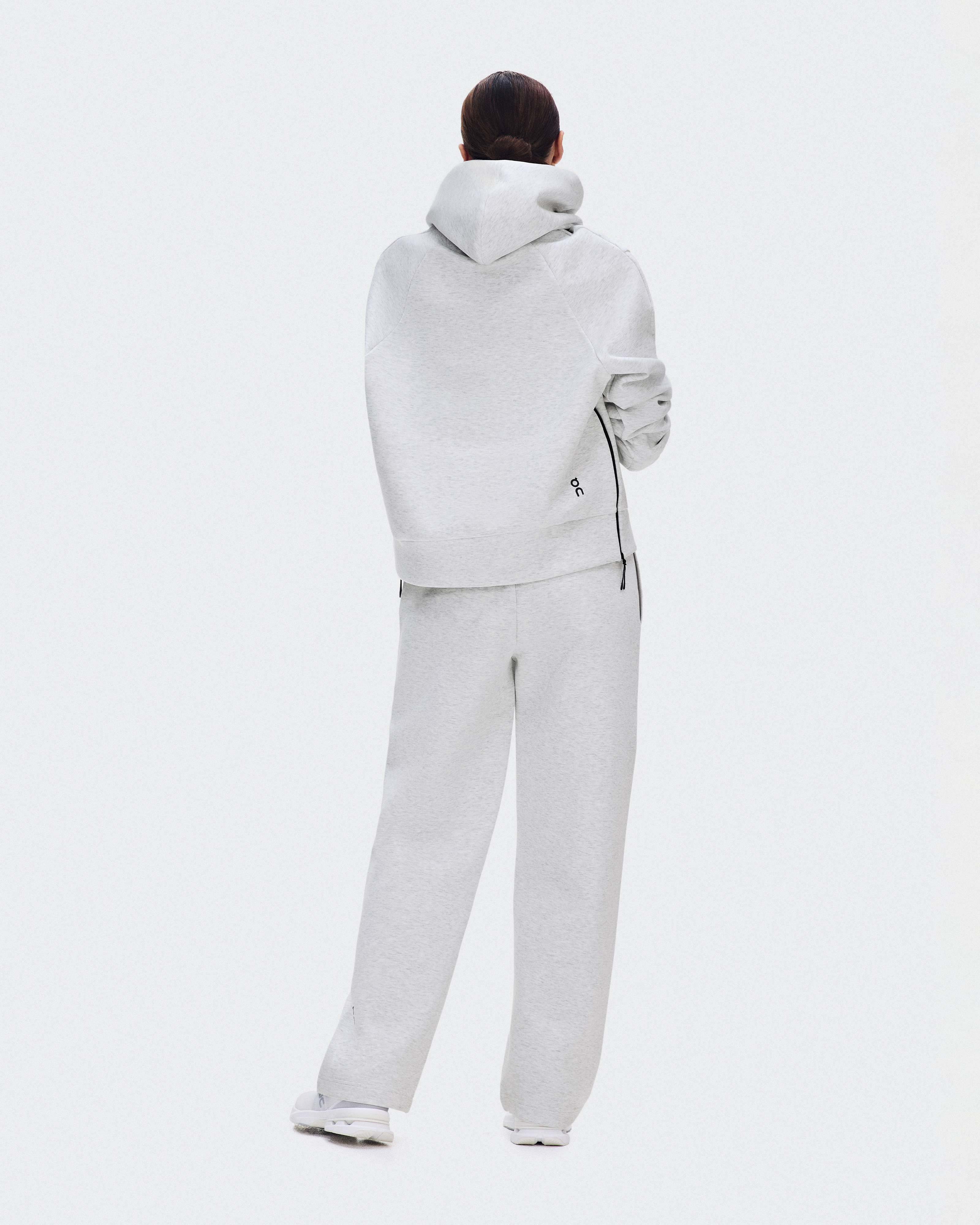 Focus Tech Hoodie - Crater