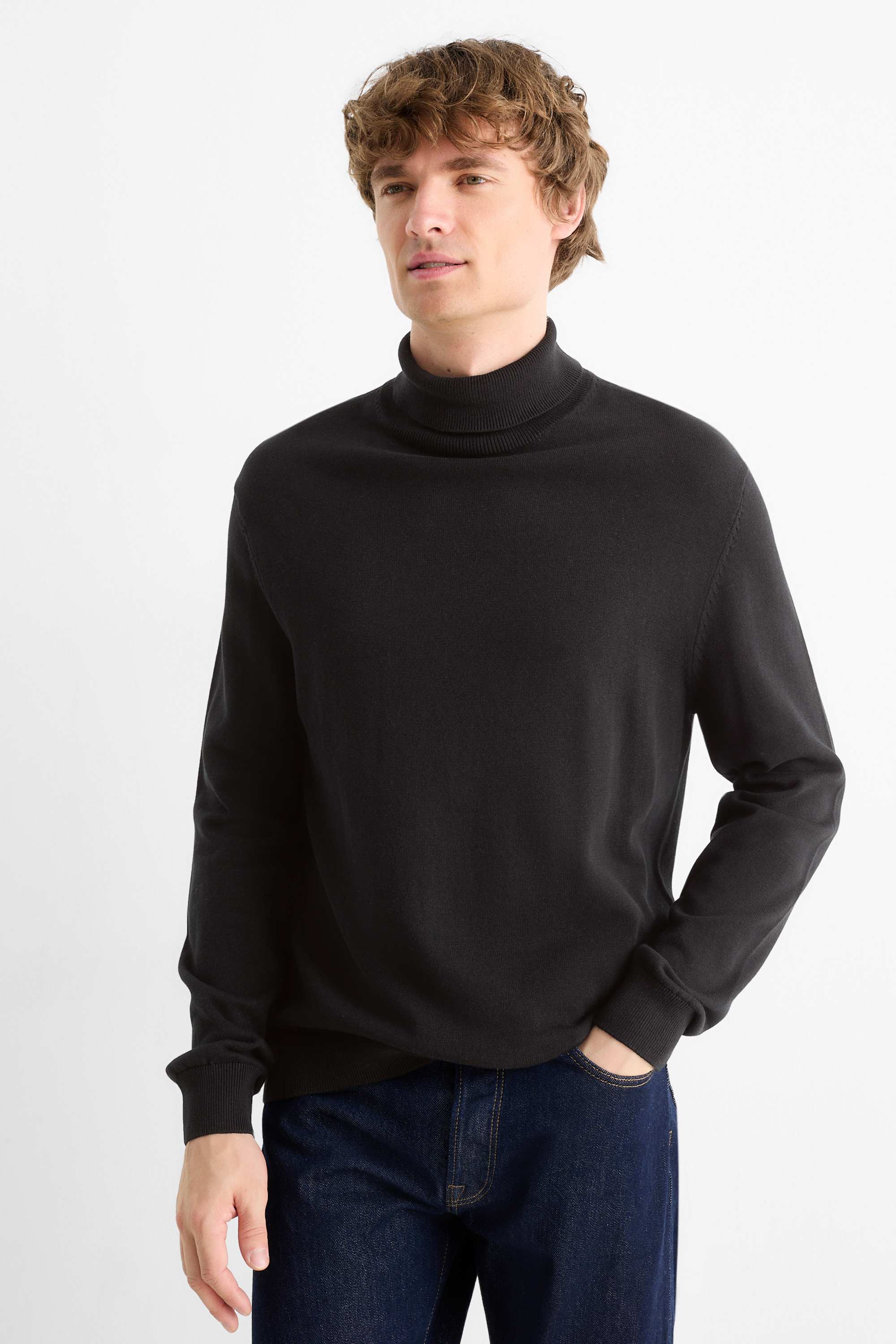 Turtleneck jumper black