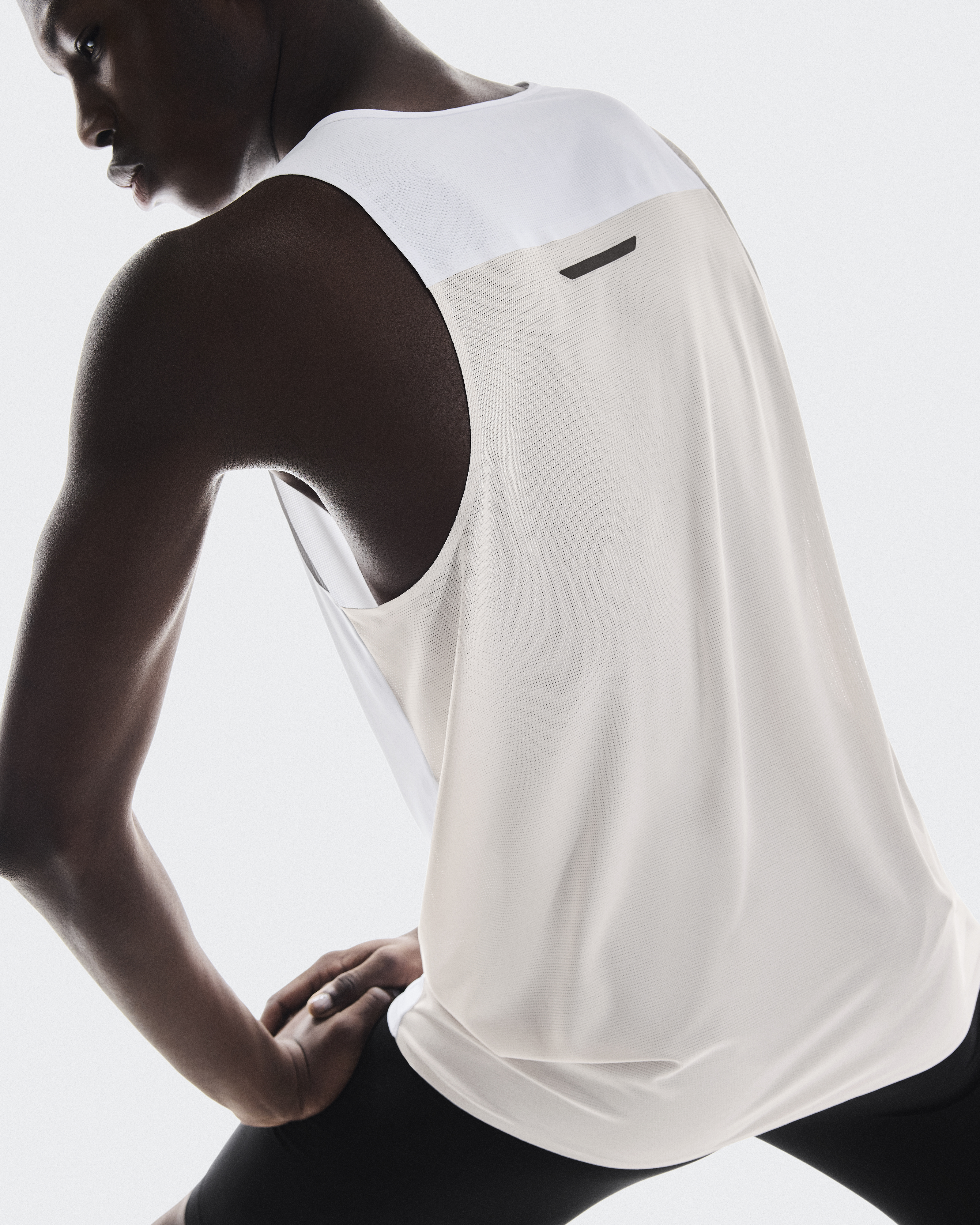 Performance Tank - White | Silver