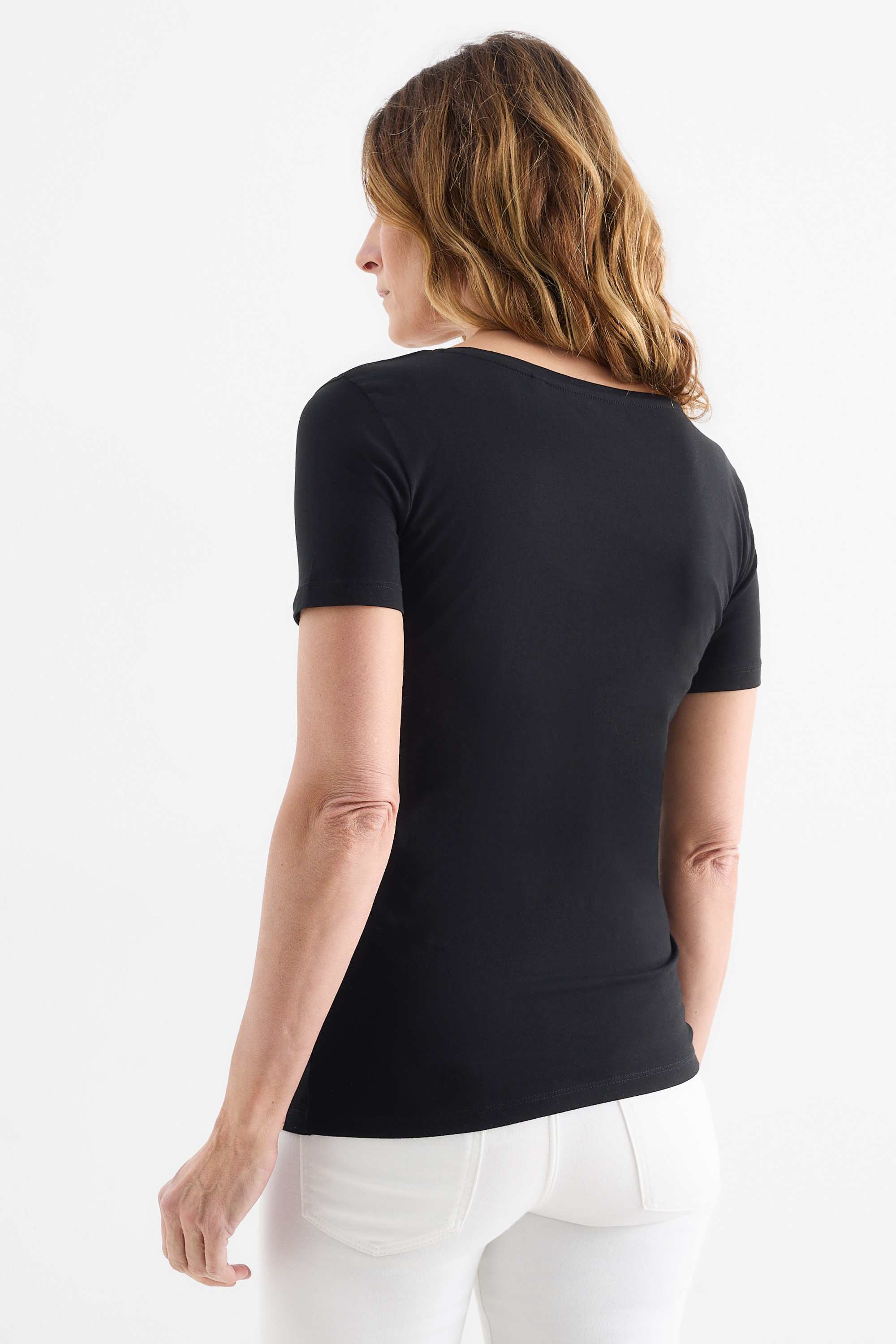 V-neck T-shirt - slim fit black