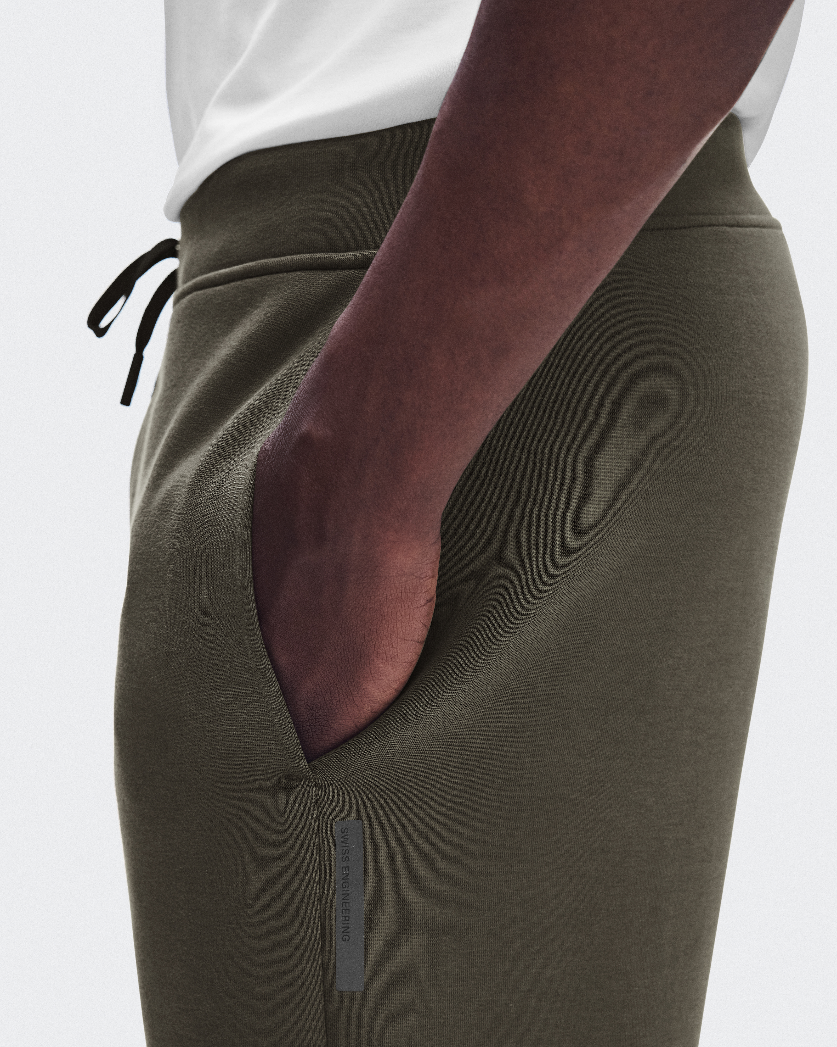 Focus Tech Sweatpants - Bark