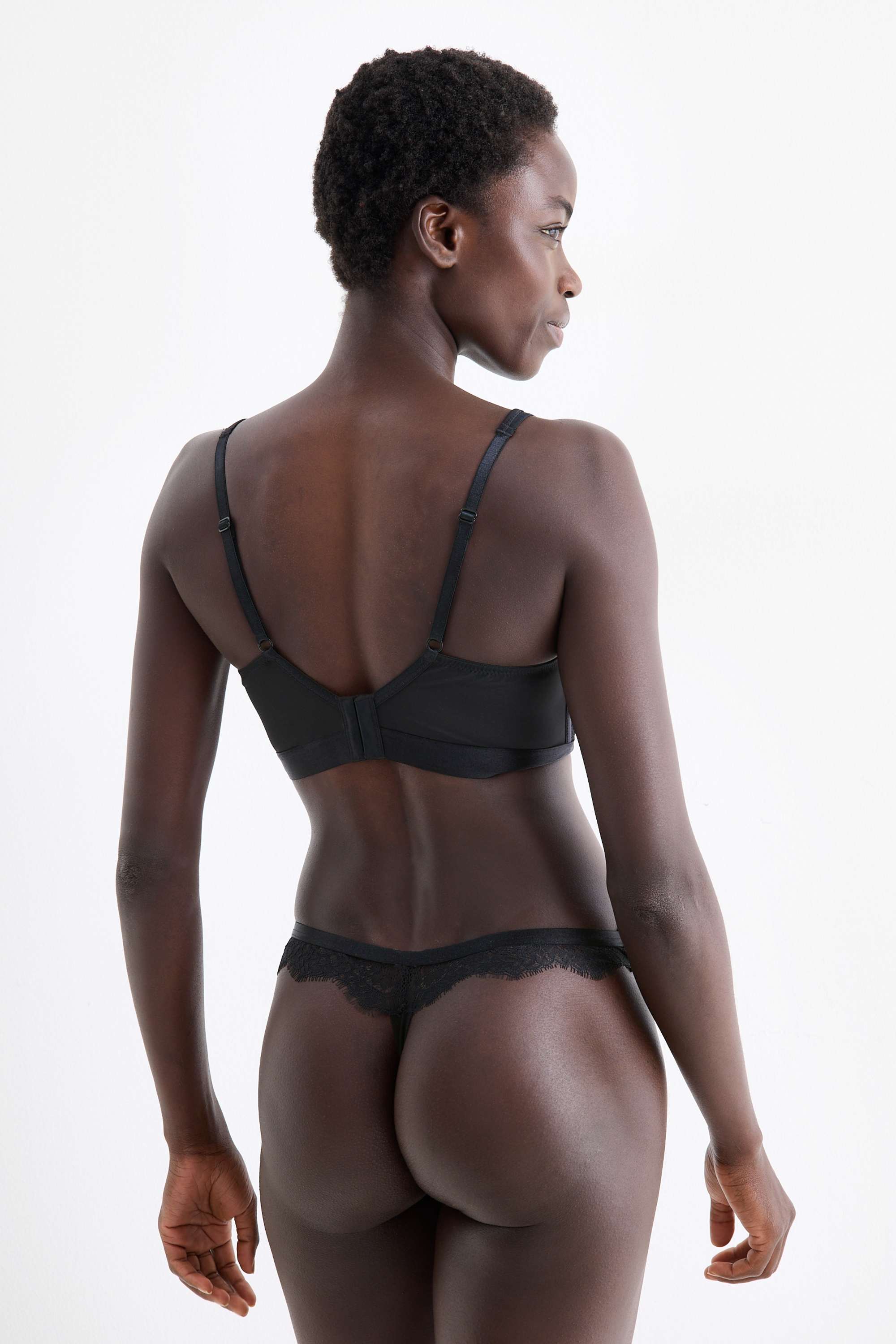 Underwire bra - PLUNGE - padded black