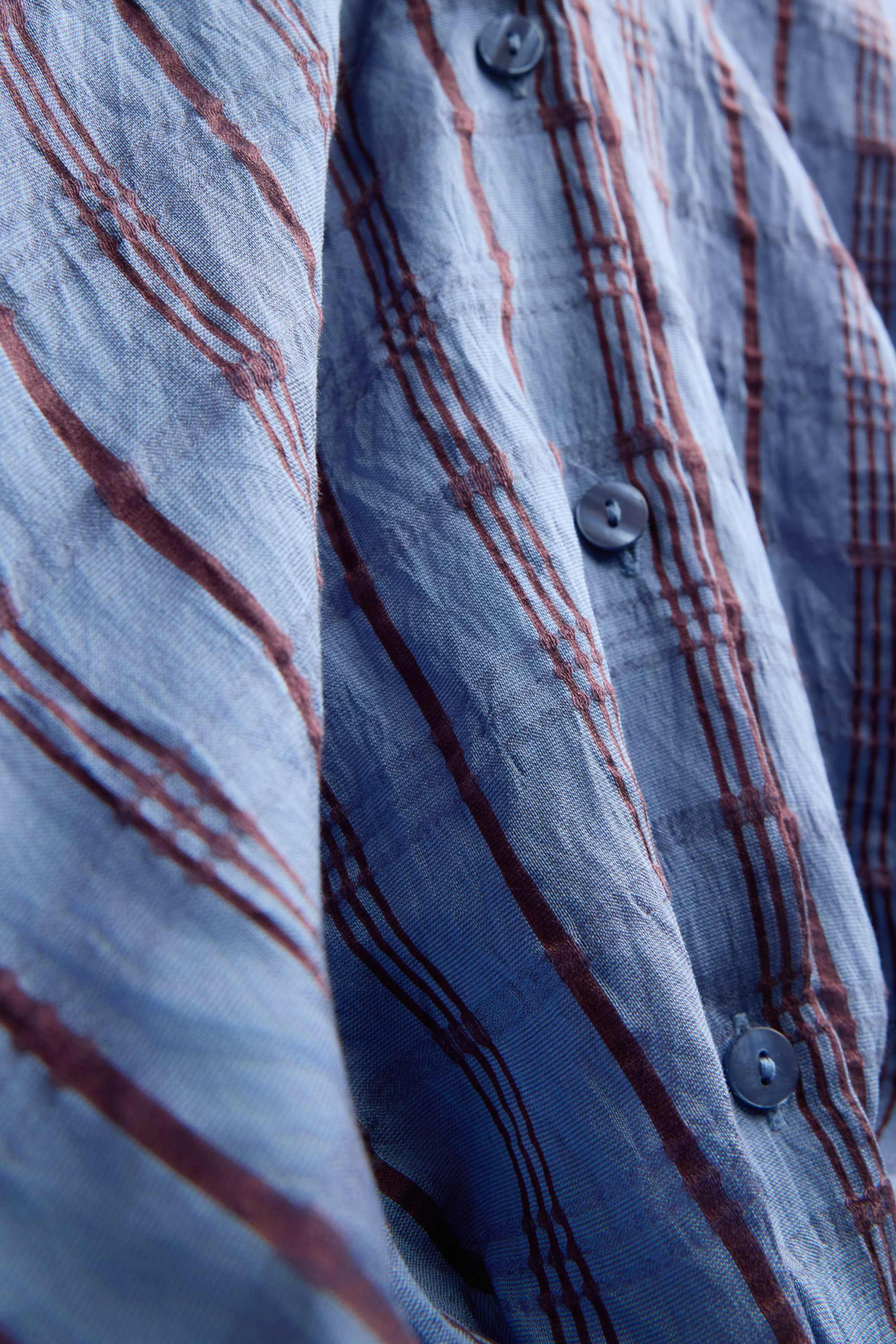 Blouse with knot detail - patterned blue