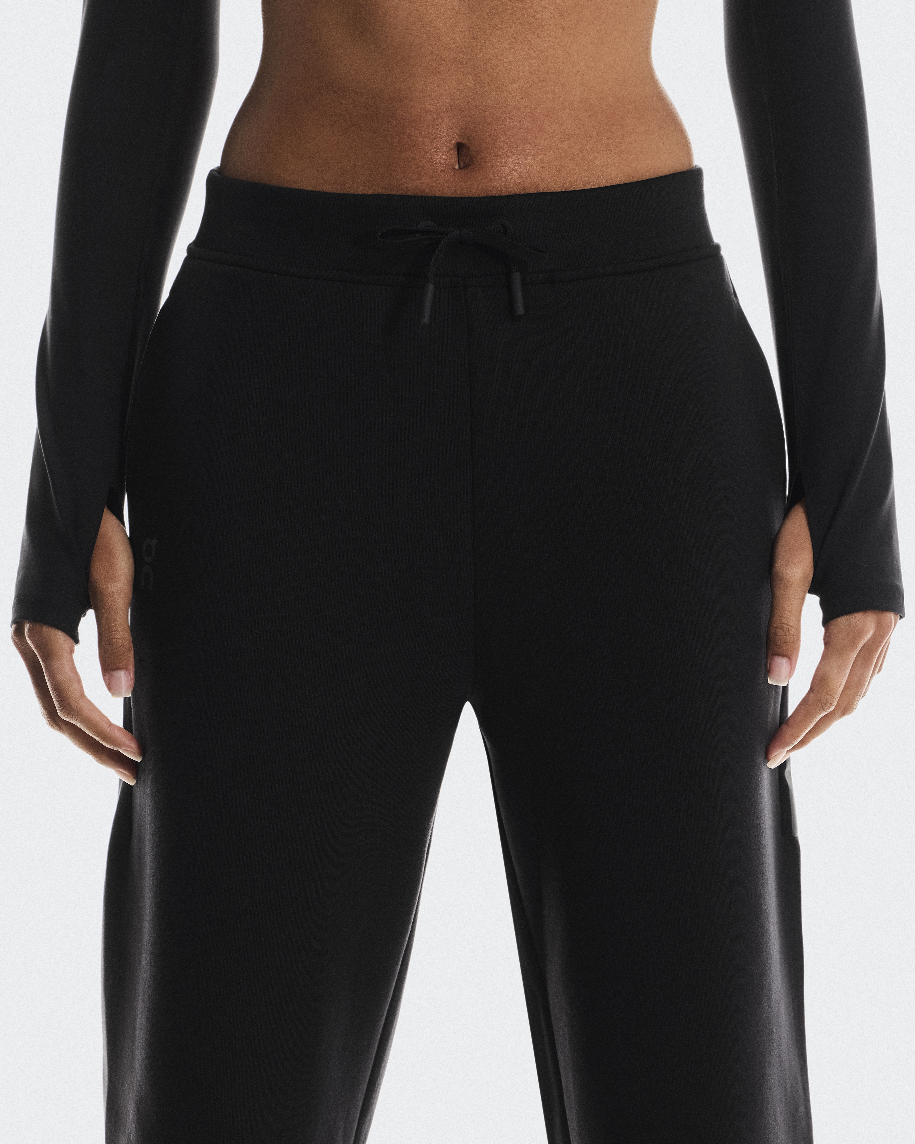Focus Tech Sweatpants - Black