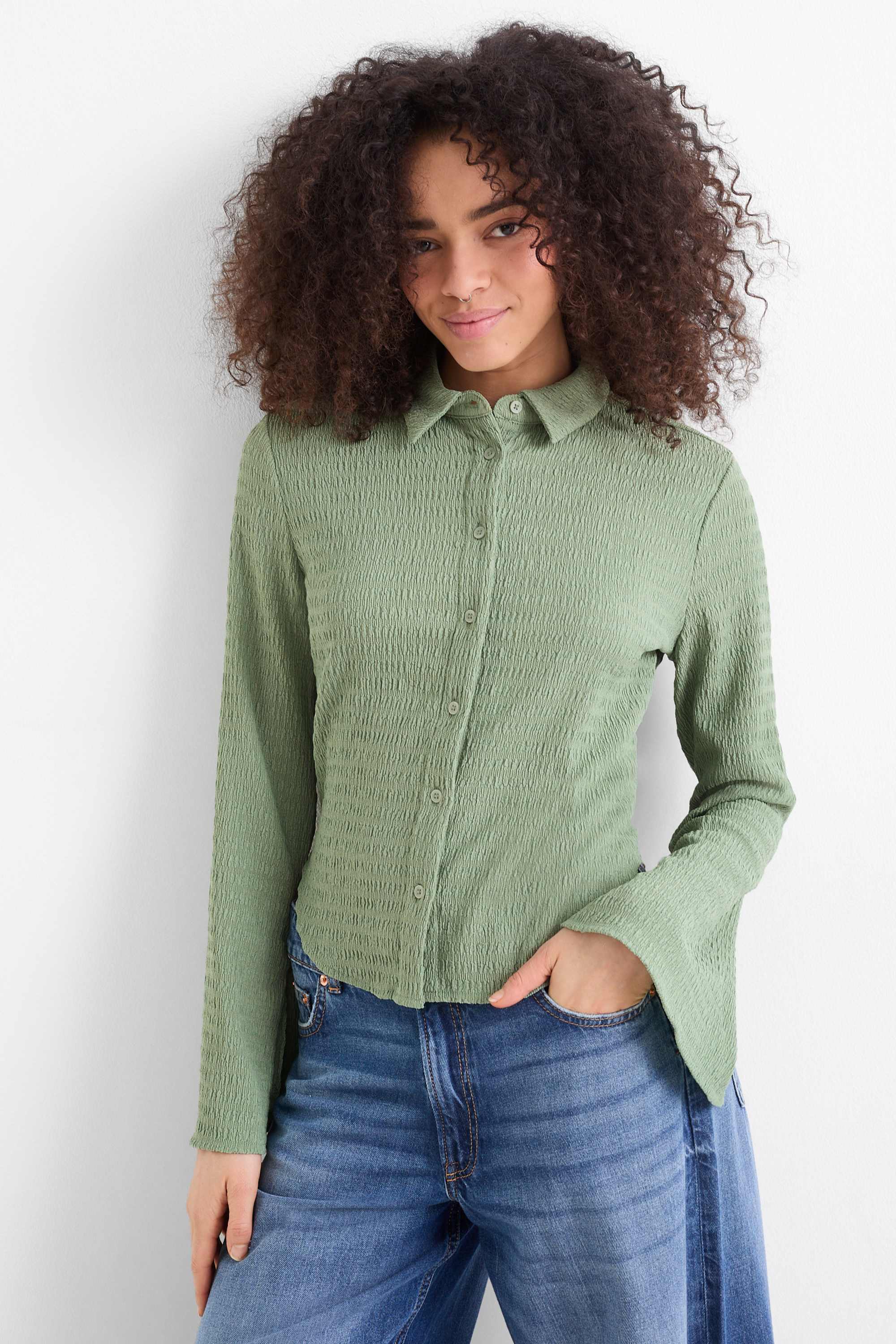 Shirt blouse - smocked light green