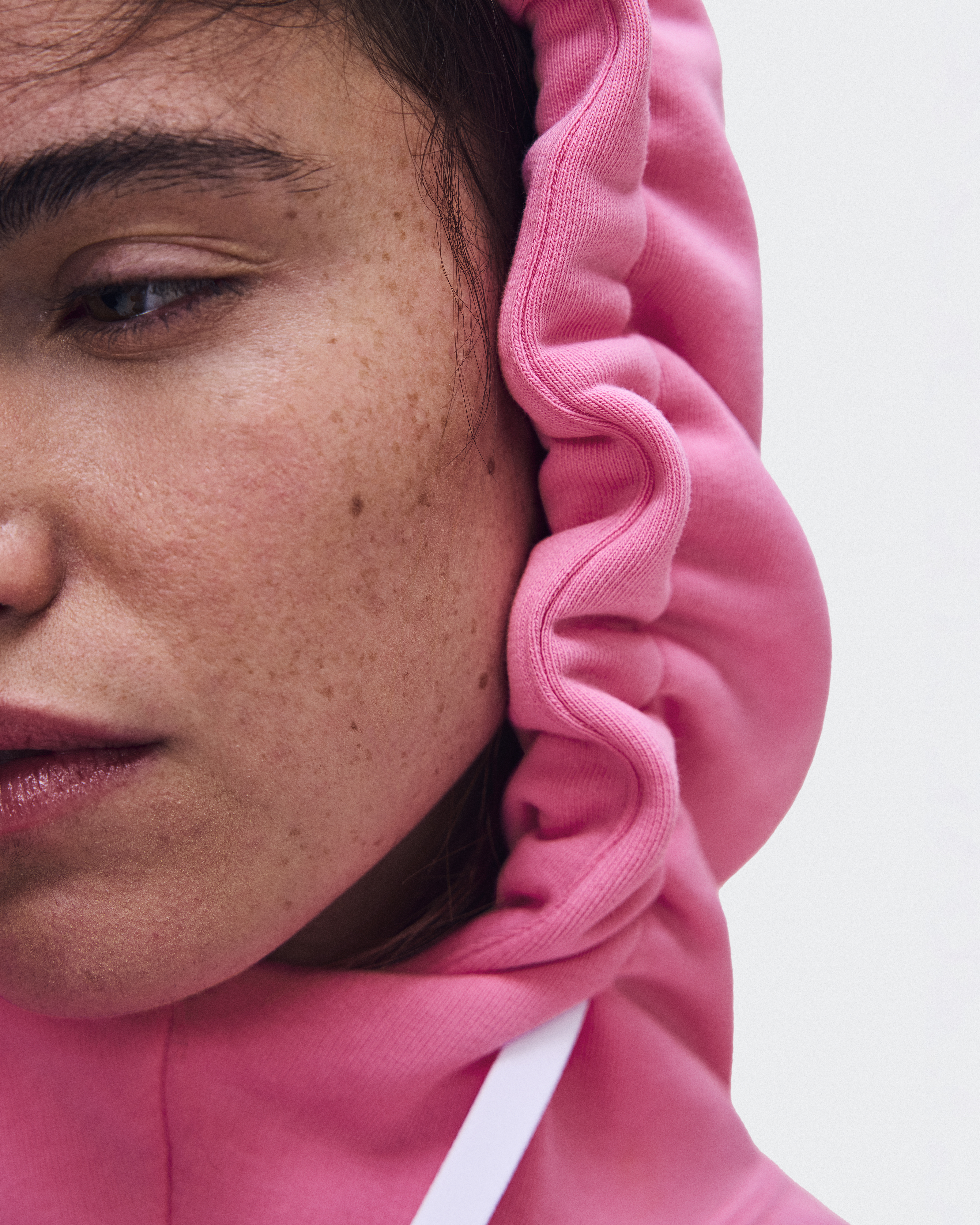 Club Hoodie - Bubblegum