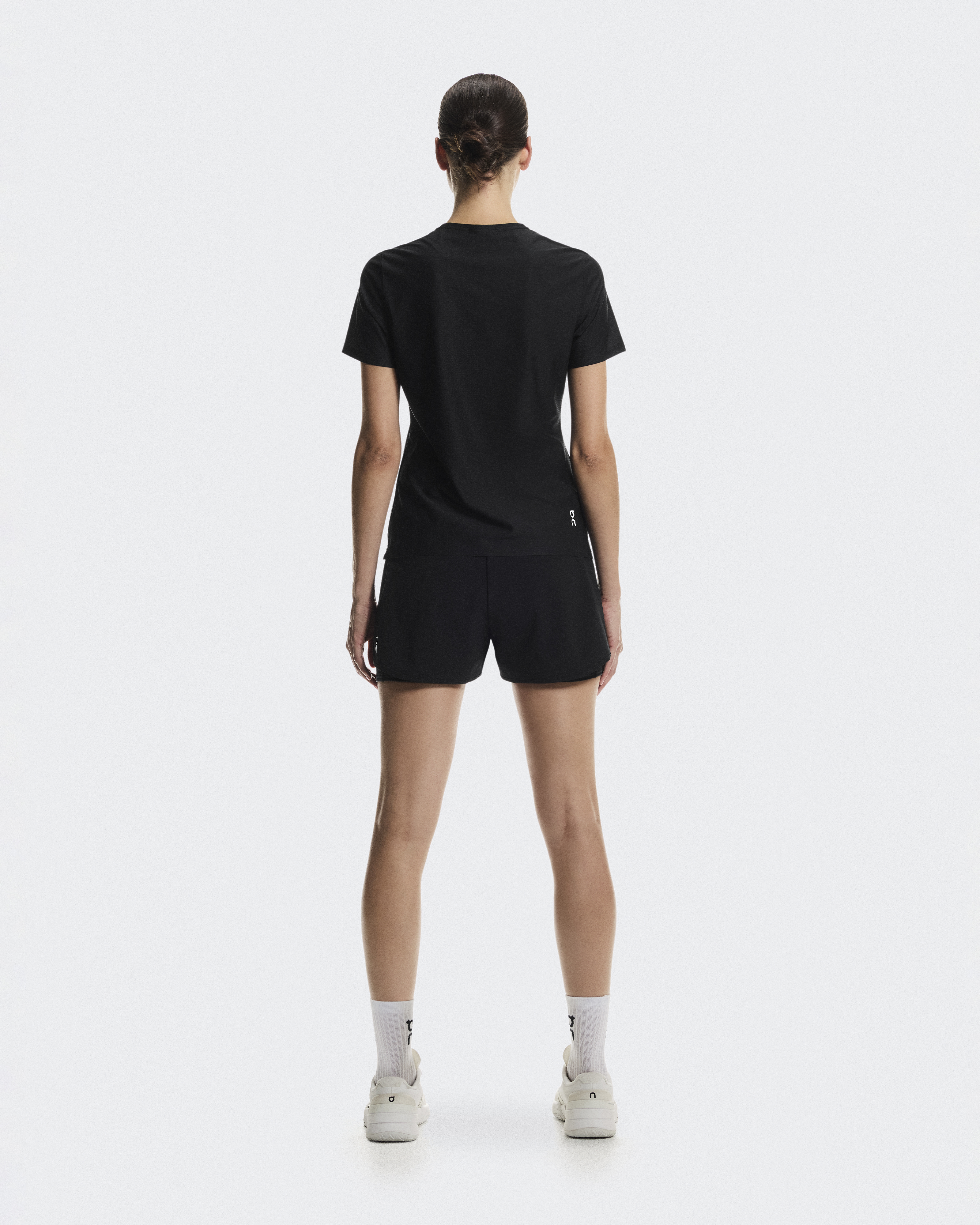 Court-T - Black
