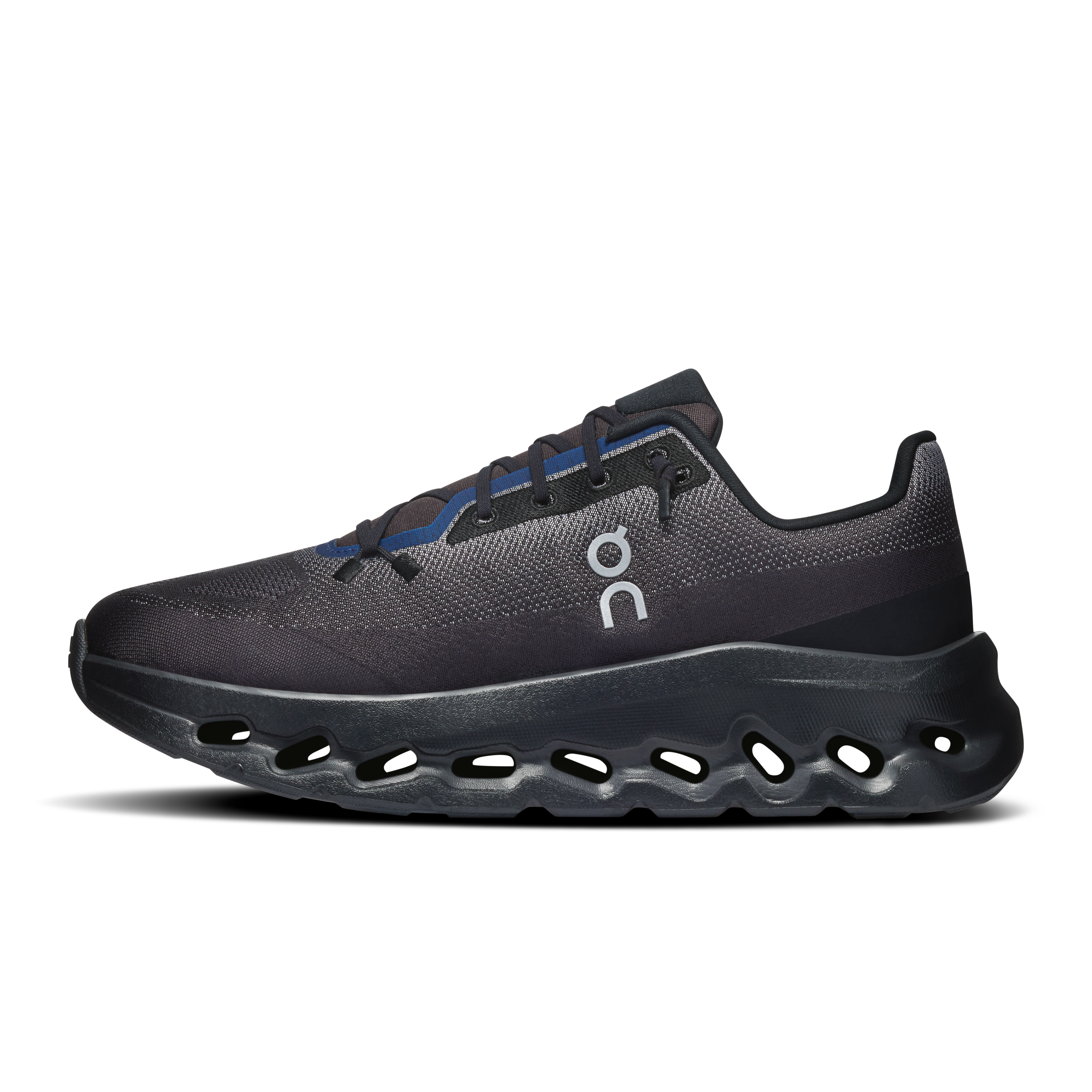 Cloudtilt - Black | Black