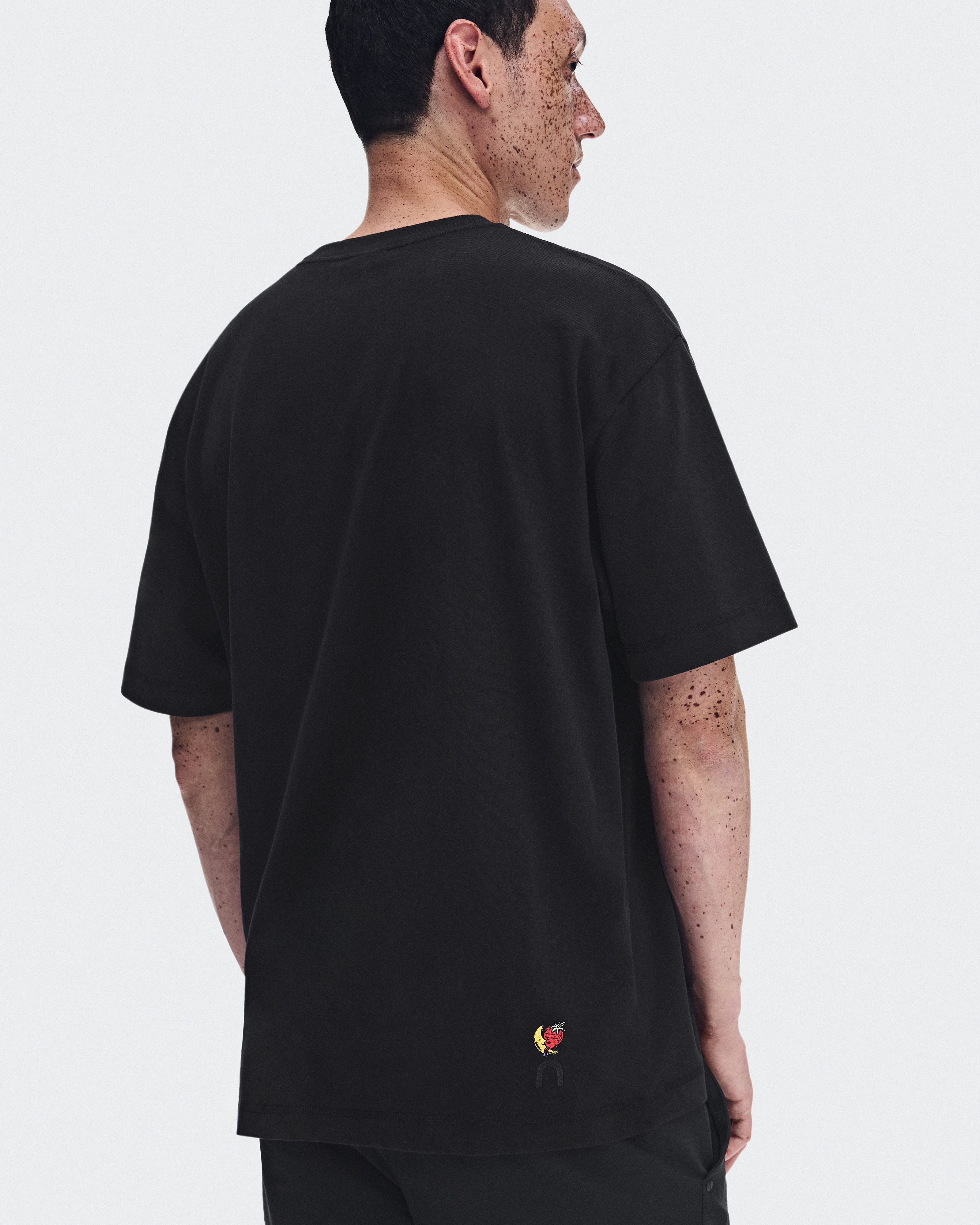 Club T SHG - Black