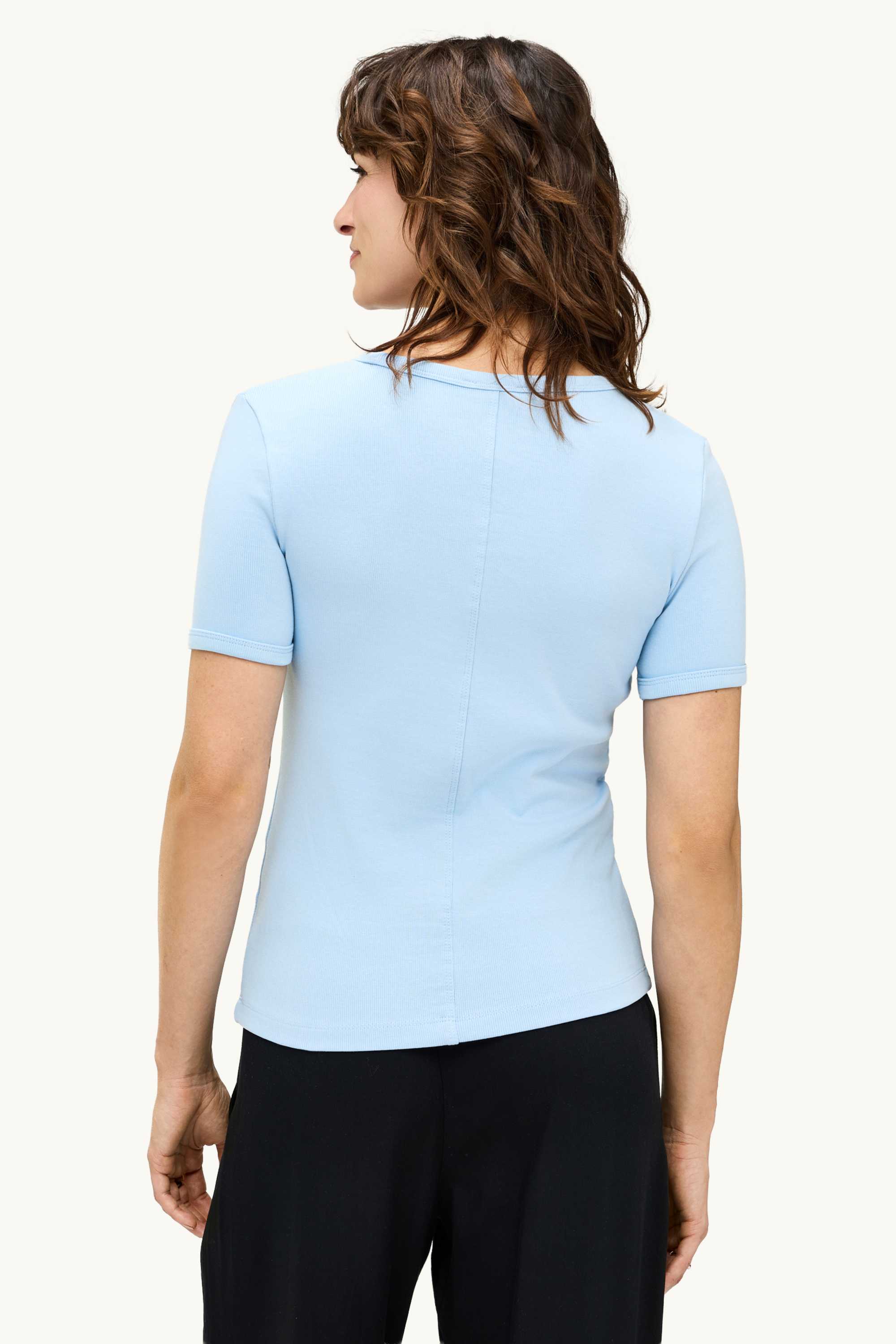 V-neck T-shirt - slim fit - skinny rib light blue